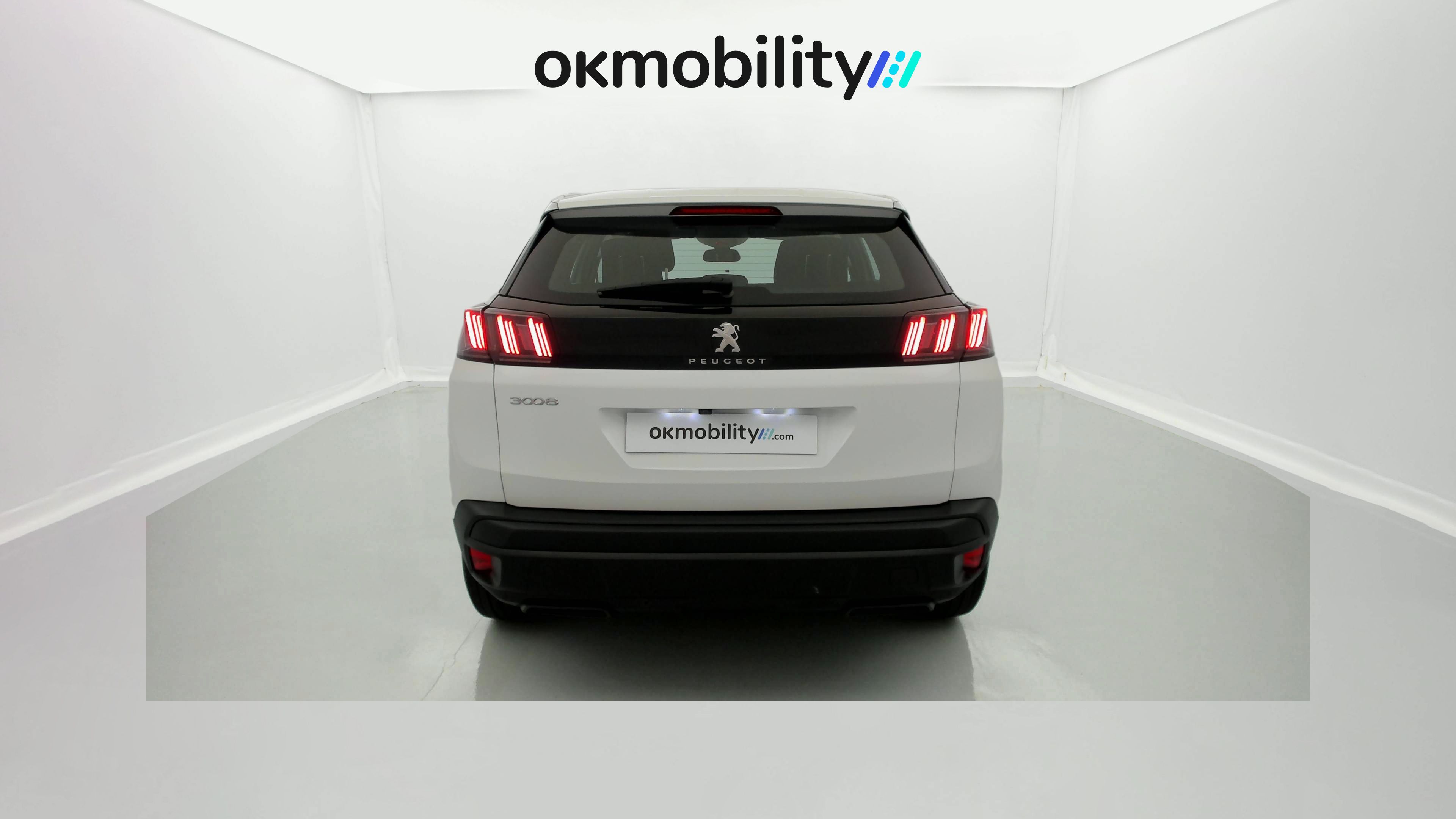 peugeot 3008 active pack 1.5 BLUEHDI 130 2022 blanco nacarado 12