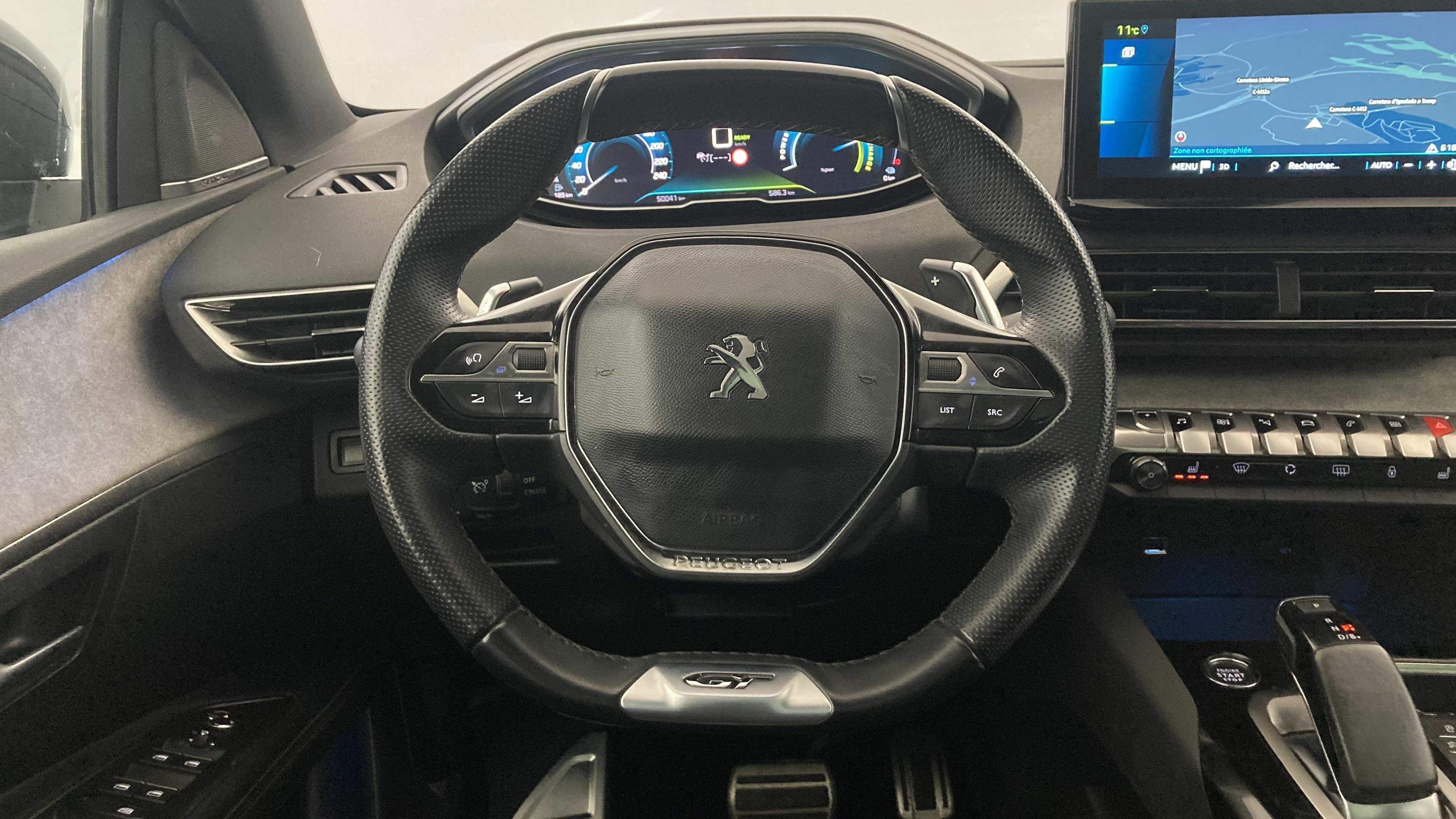 peugeot 3008 gt pack 1.6 HYBRID 300 EAT PHEV 2022 negro perla nera 16