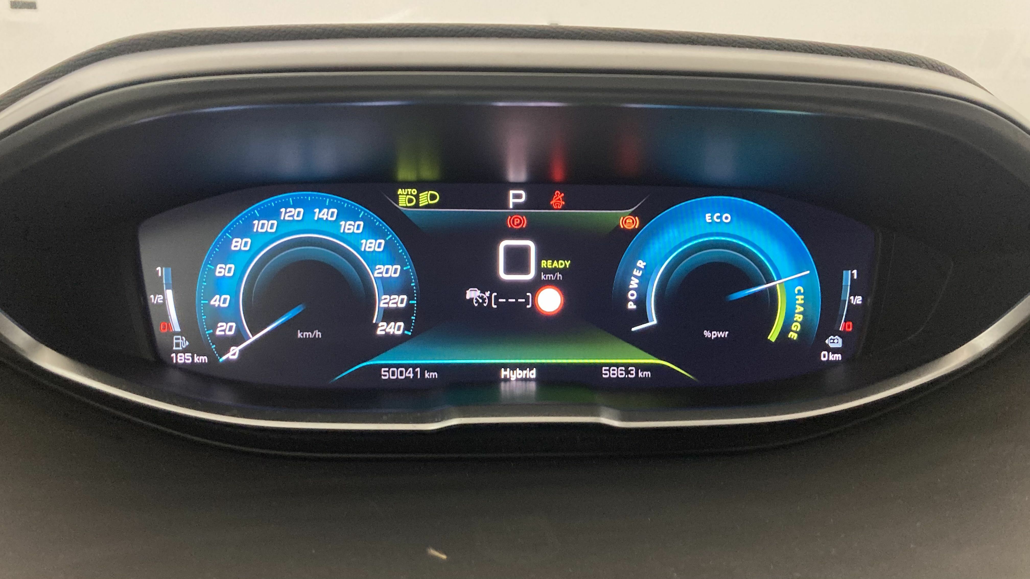 peugeot 3008 gt pack 1.6 HYBRID 300 EAT PHEV 2022 negro perla nera 17