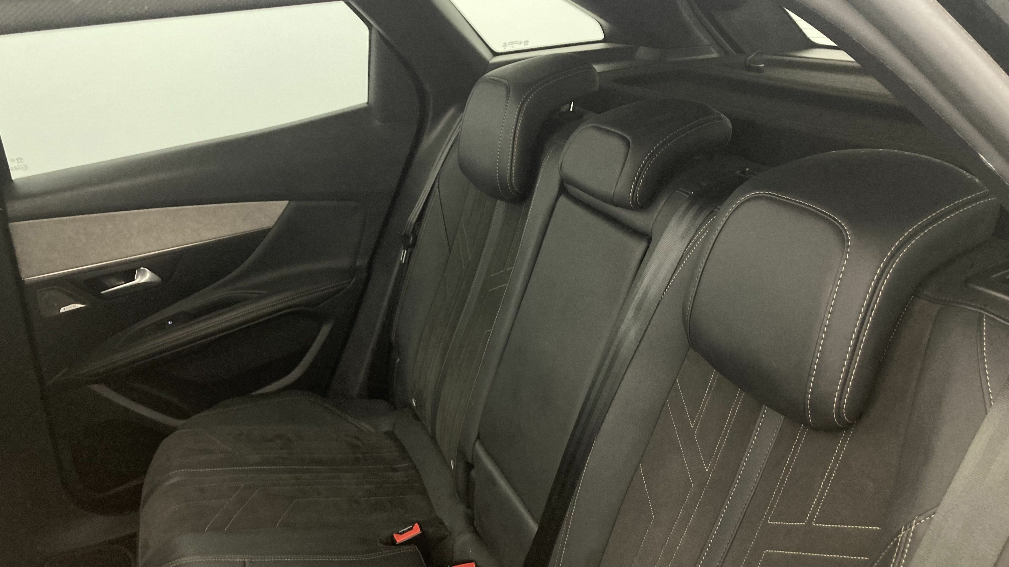 peugeot 3008 gt pack 1.6 HYBRID 300 EAT PHEV 2022 negro perla nera 20