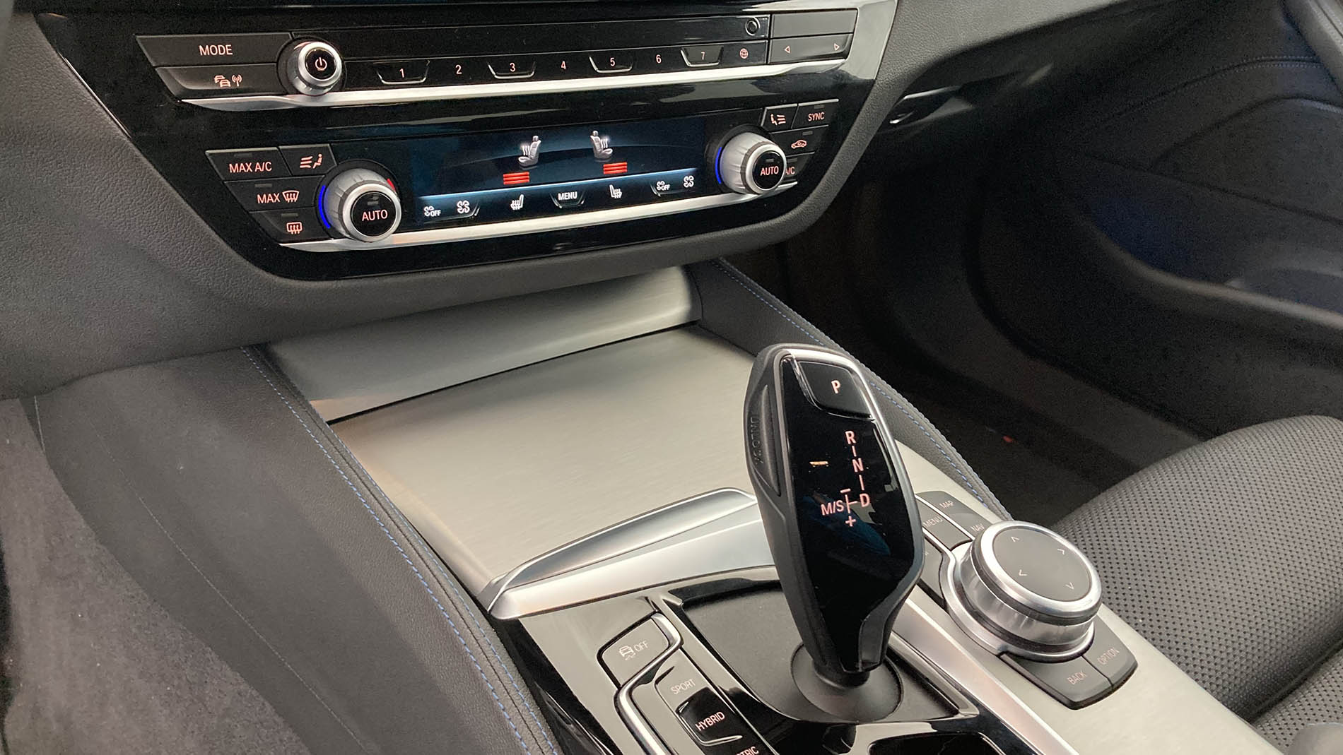 bmw serie 5 m sport 520E 204 PHEV 2022 alpinweiss 19