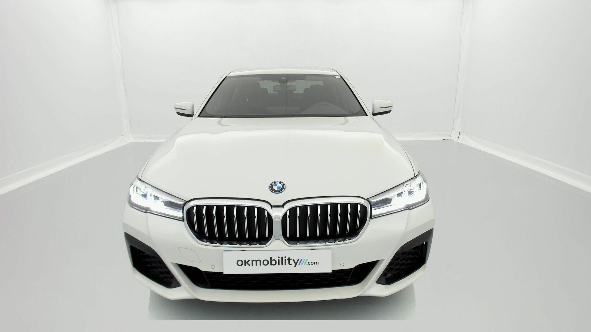 bmw serie 5 m sport 520E 204 PHEV 2022 alpinweiss 4