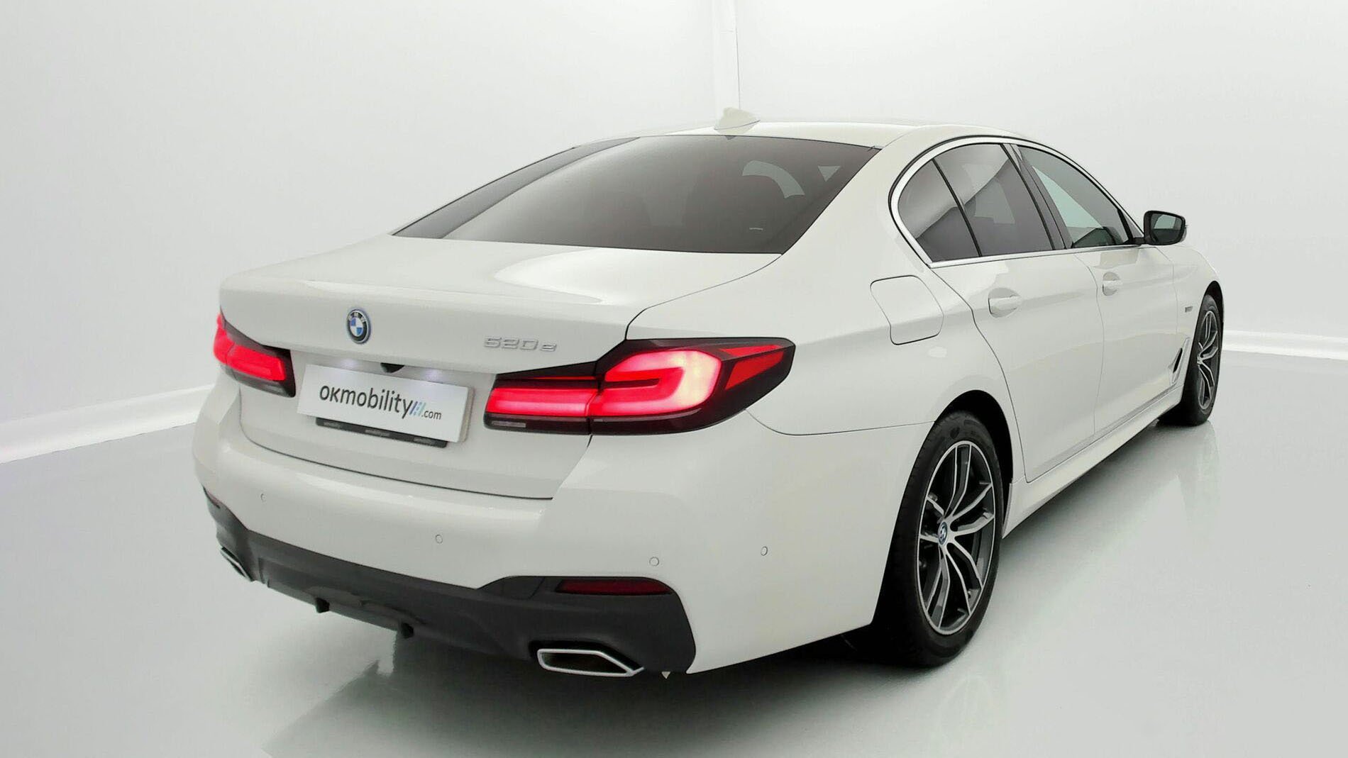 bmw serie 5 m sport 520E 204 PHEV 2022 alpinweiss 12