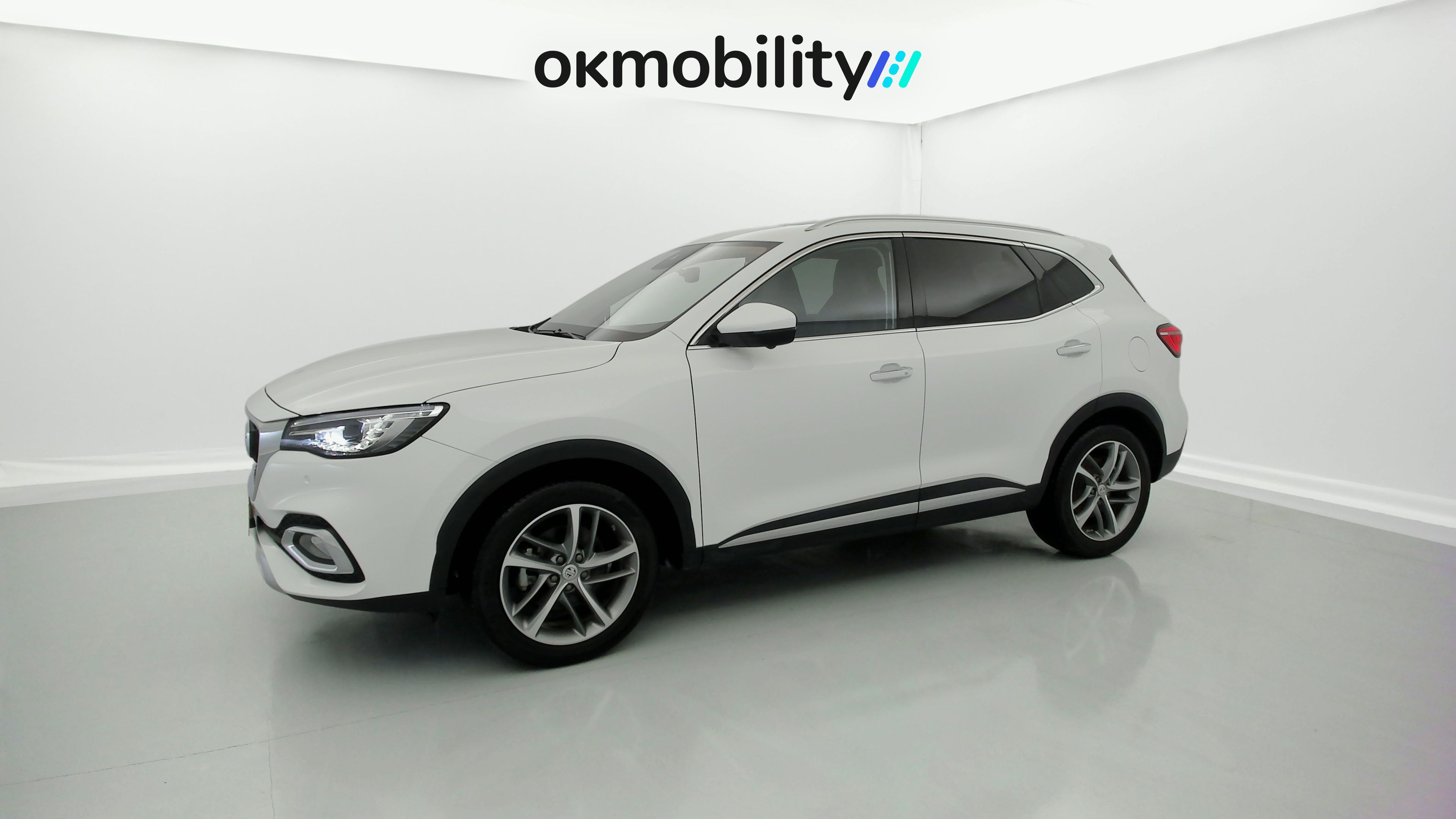 mg hs luxury 1.5 T-GDI 162 2023 dover white 7