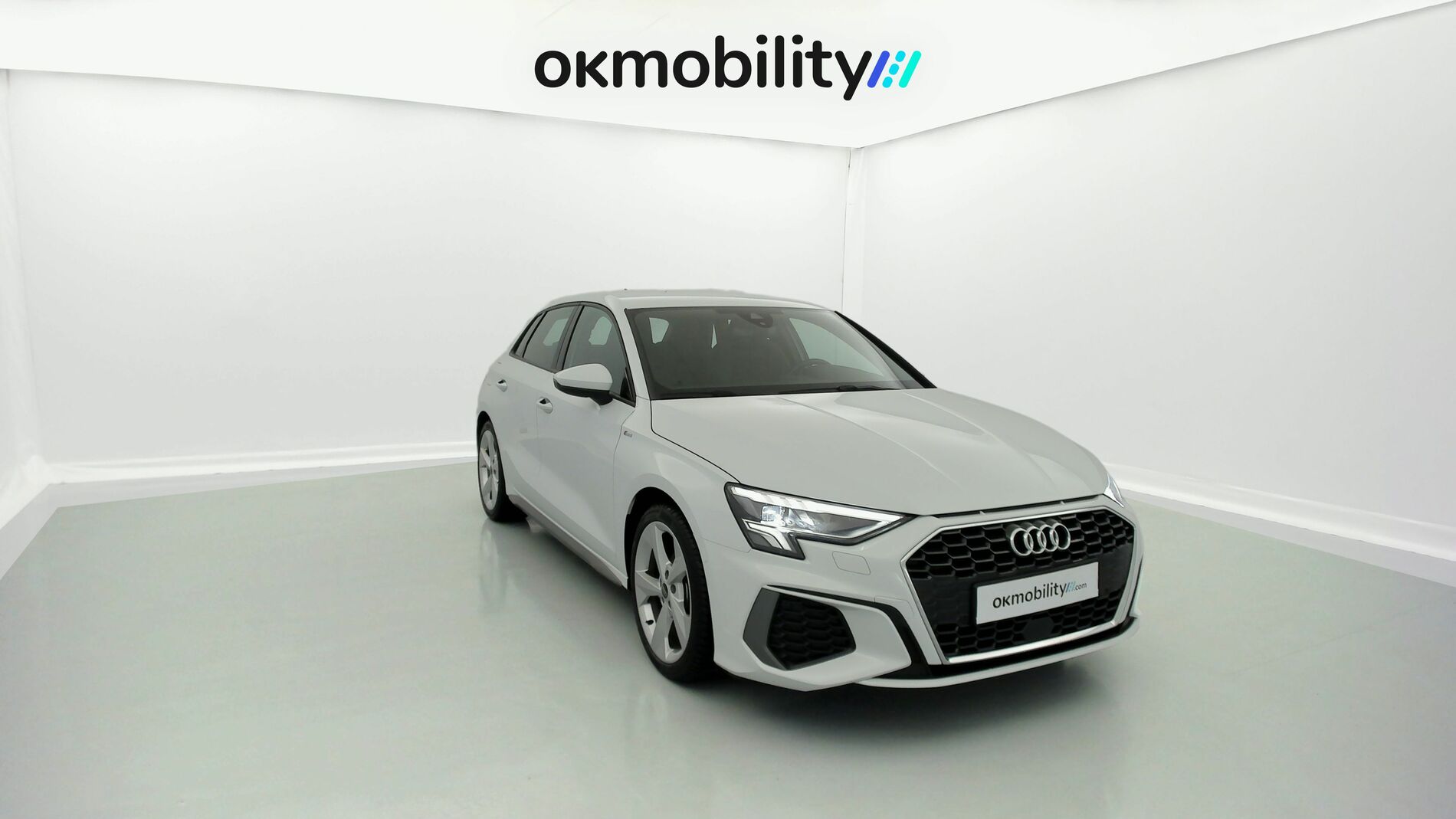 audi a3 sportback s line 35 TFSI 150 STRONIC 2024 gletscherweiss metallic 3