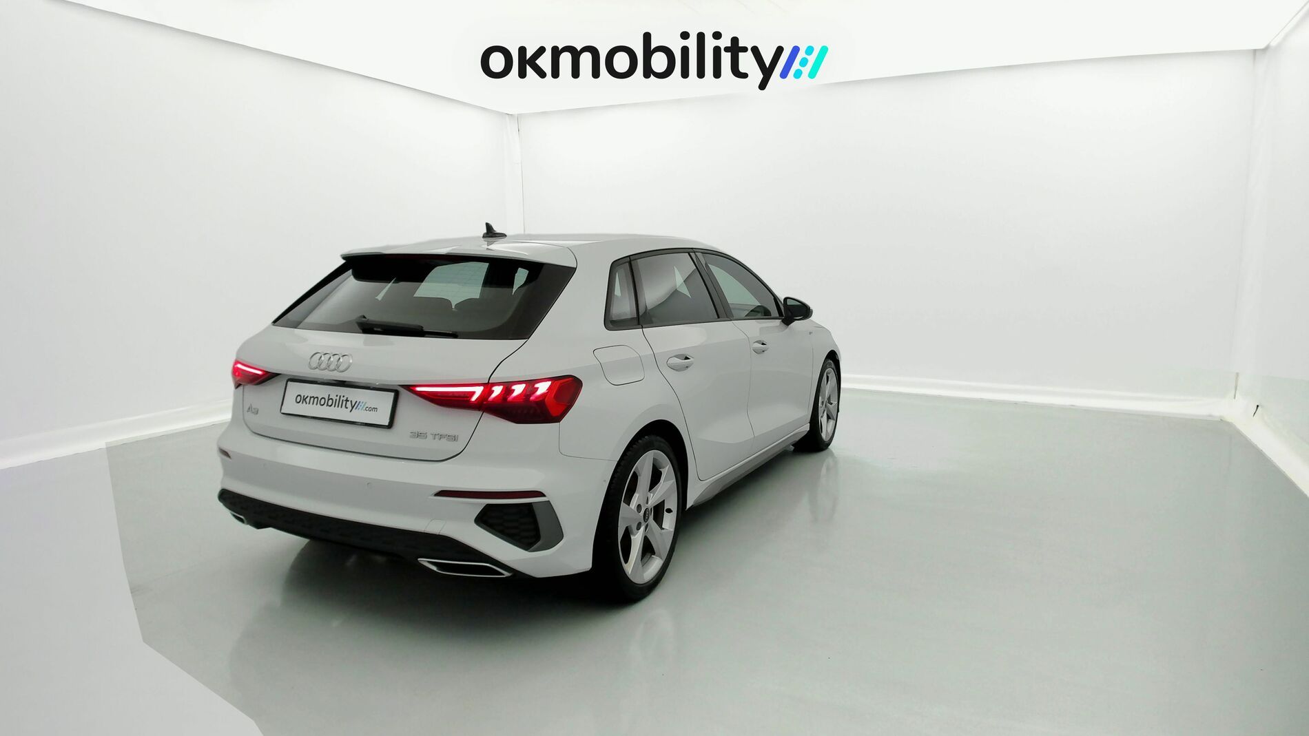 audi a3 sportback s line 35 TFSI 150 STRONIC 2024 gletscherweiss metallic 11