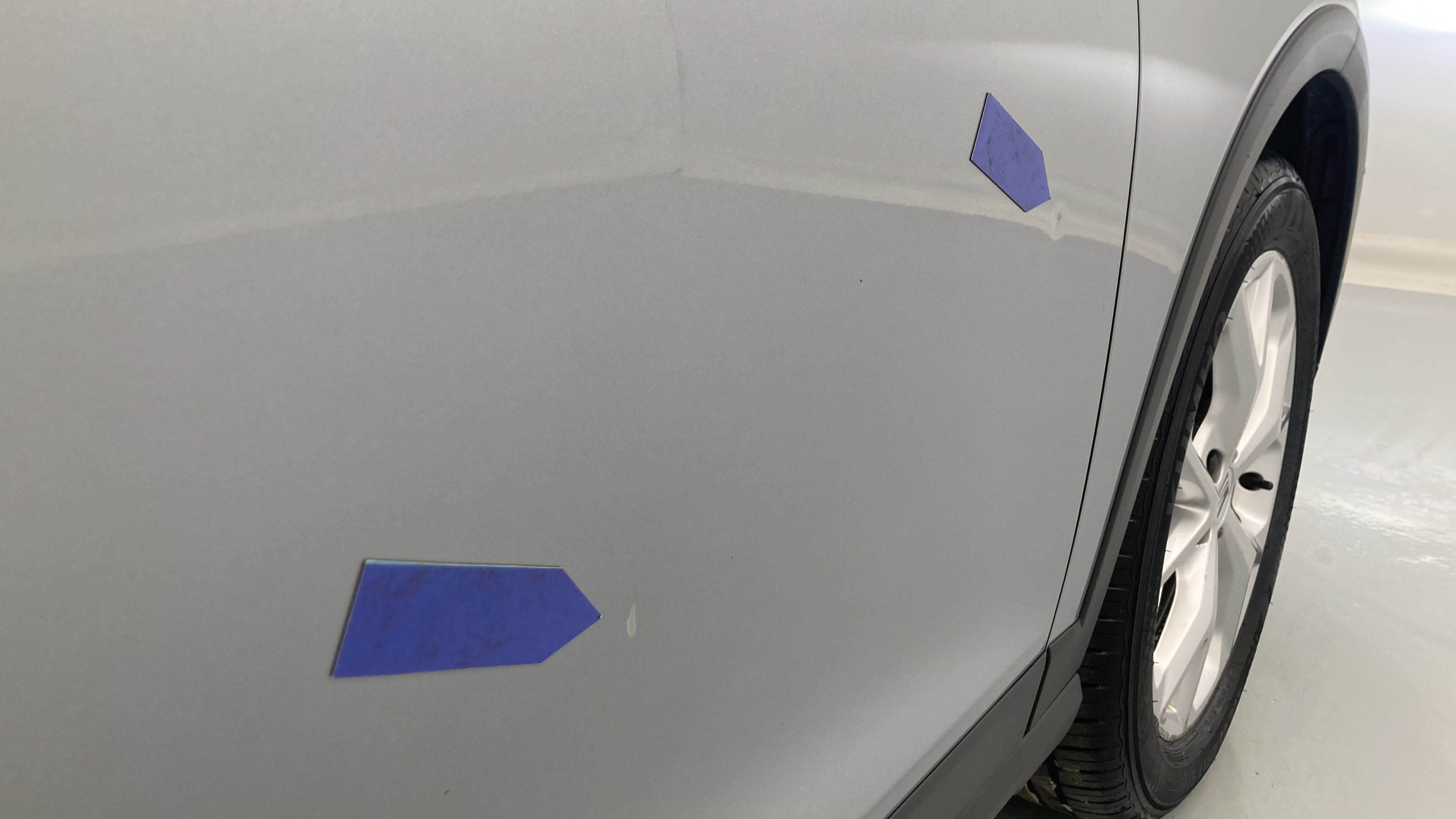 seat arona fr 1.0 TSI 110 2023 urban silber metallic / magnetic grau metallic 26