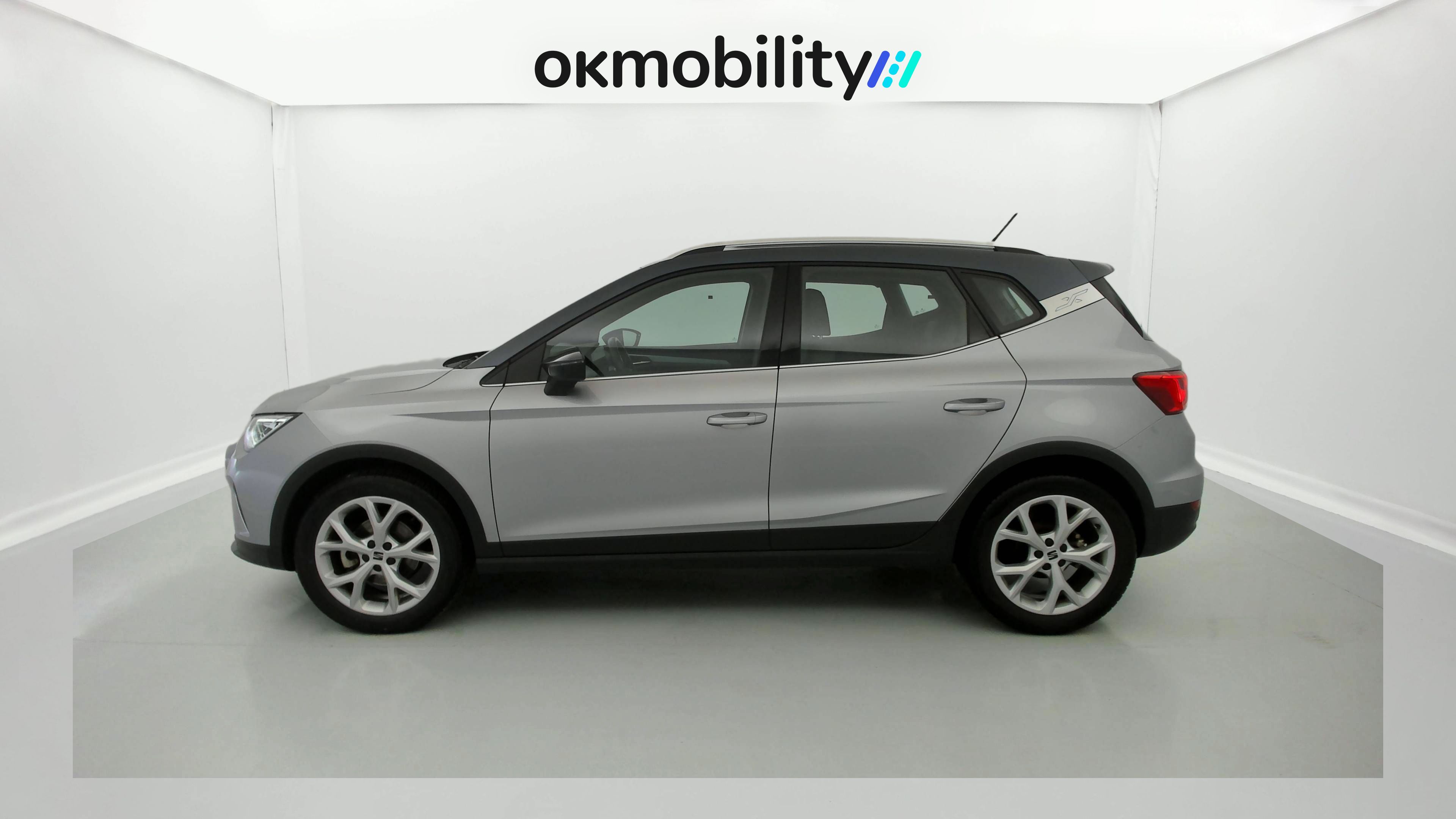 seat arona fr 1.0 TSI 110 2023 urban silber metallic / magnetic grau metallic 7