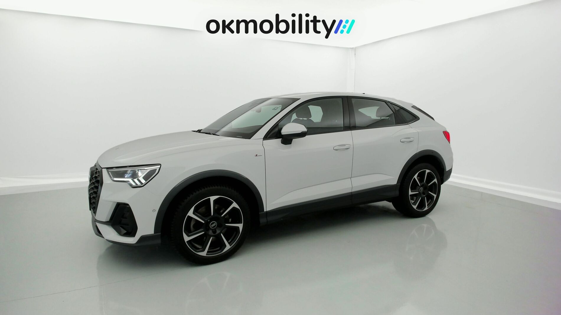 audi q3 sportback s line 40 TDI 204 QUATTRO STRONIC 2024 gletscherweiß met. 4