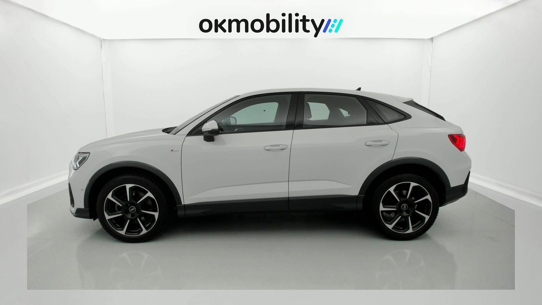 audi q3 sportback s line 40 TDI 204 QUATTRO STRONIC 2024 gletscherweiß met. 5