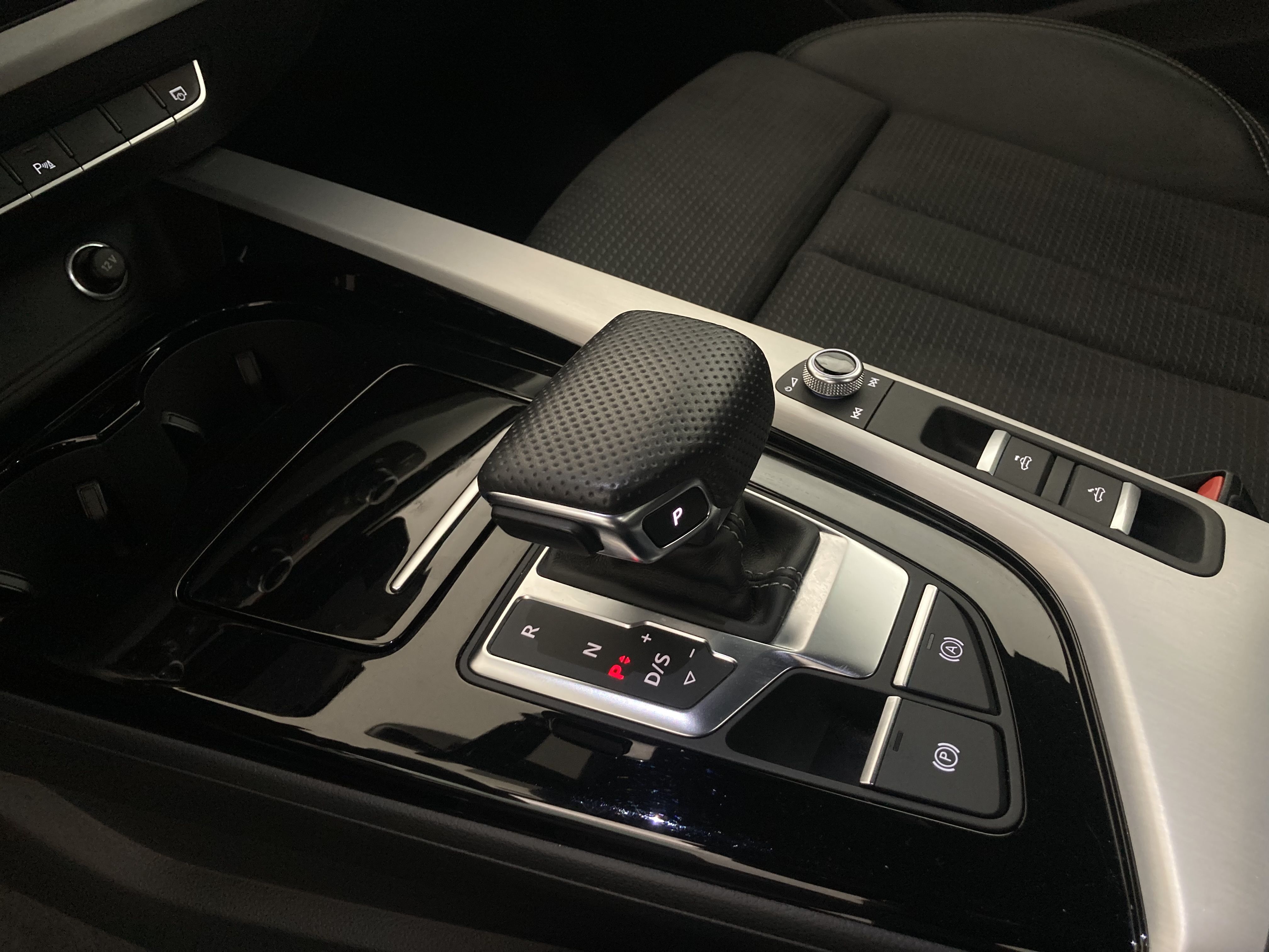 audi a5 cabrio s line 40 TFSI 204 STRONIC 2024 mythosschwarz metallic 12