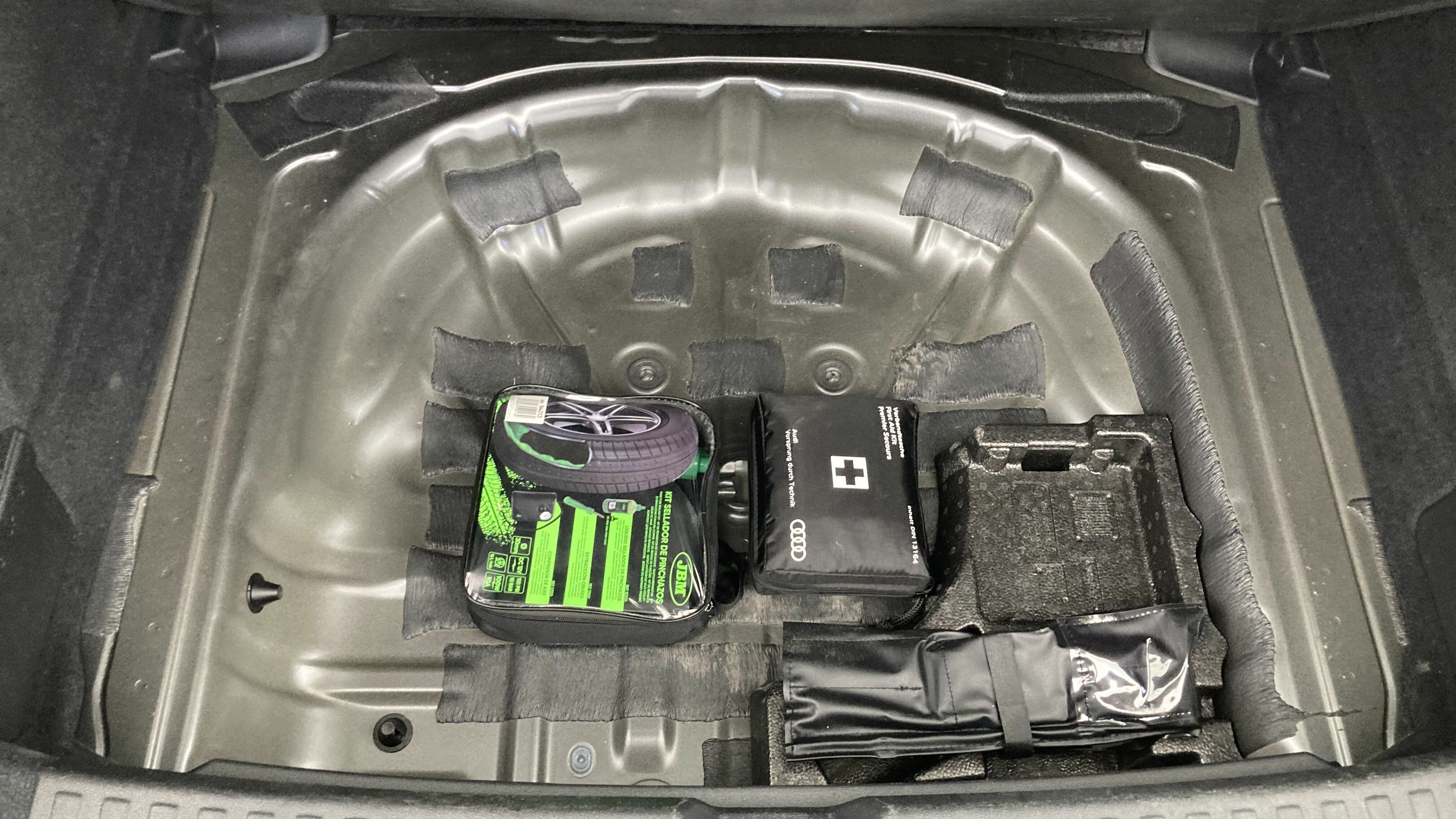 audi a3 sportback s line 35 TFSI 150 STRONIC 2024 daytonagrau 23