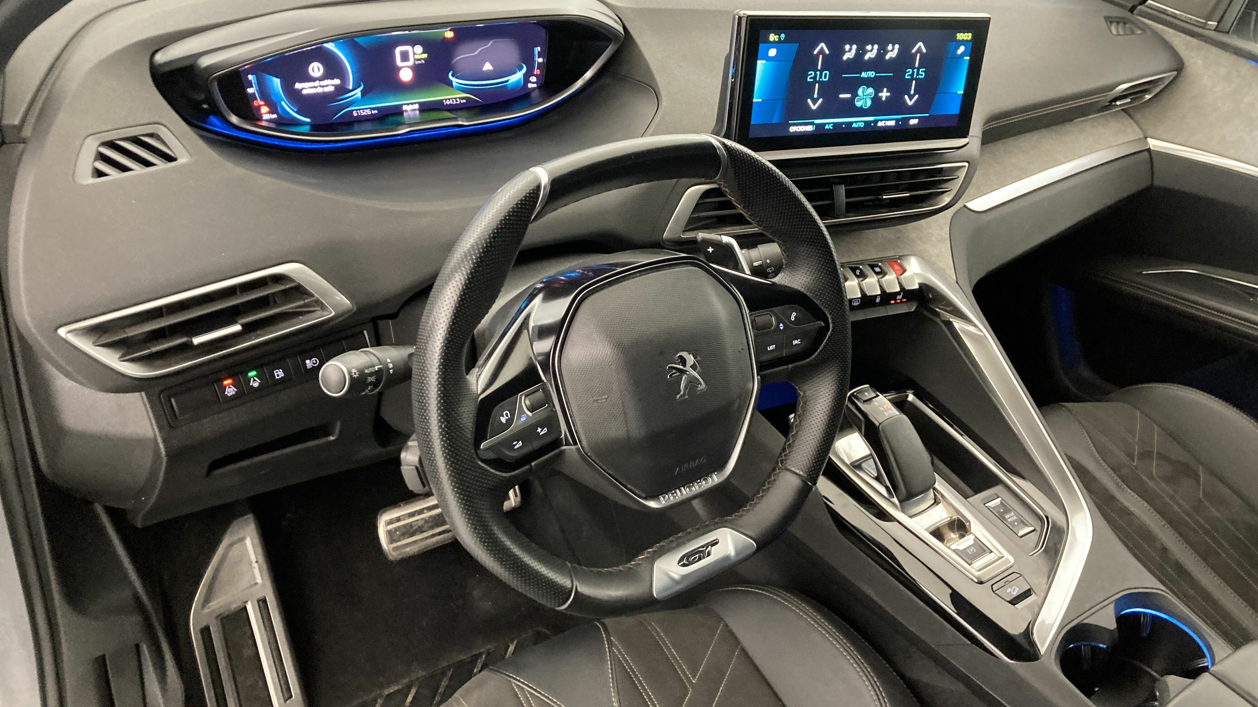 peugeot 3008 gt pack 1.6 HYBRID 300 EAT PHEV 2022 gris artense / negro 14