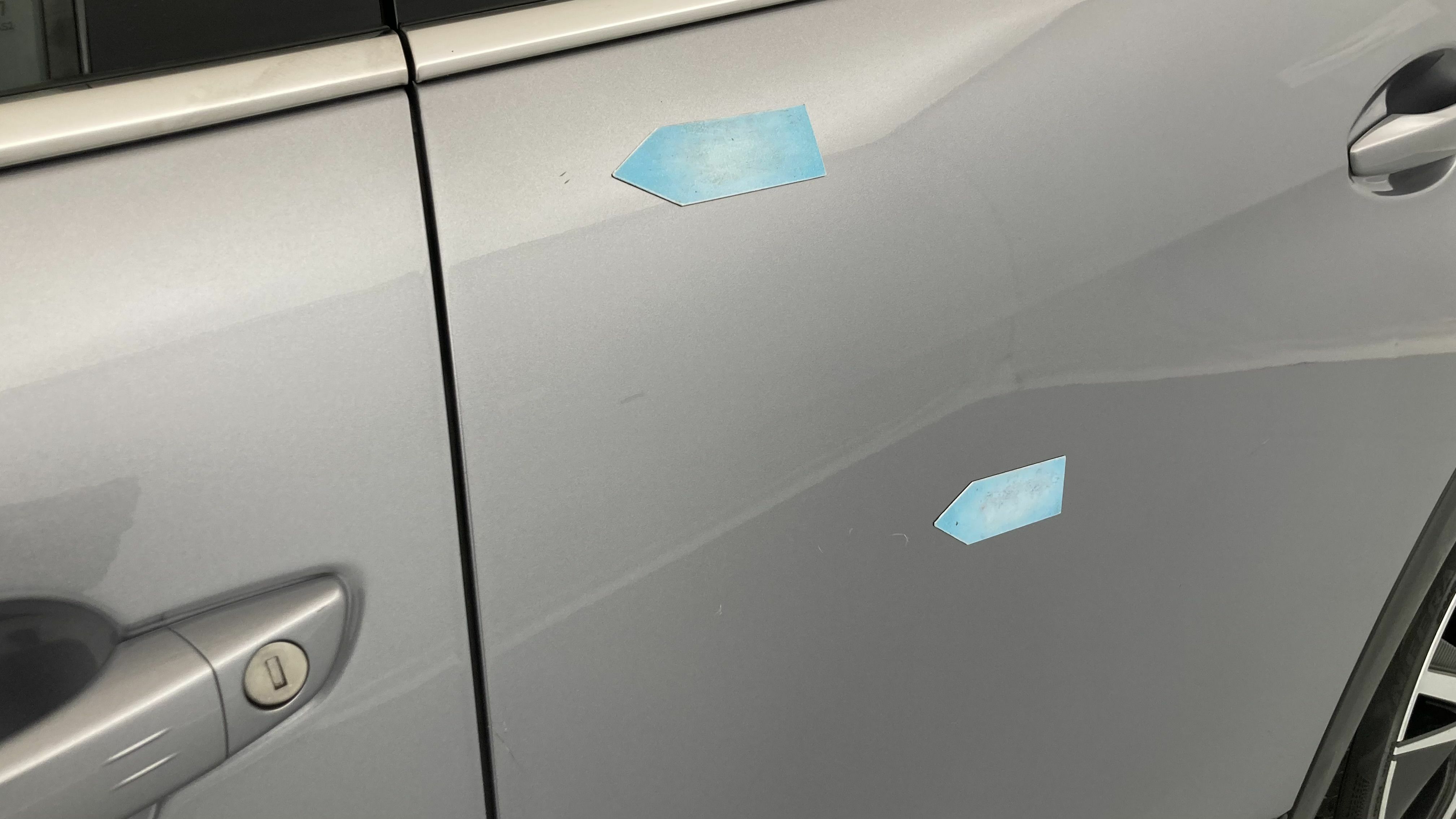 peugeot 3008 gt pack 1.6 HYBRID 300 EAT PHEV 2022 gris artense / negro 20
