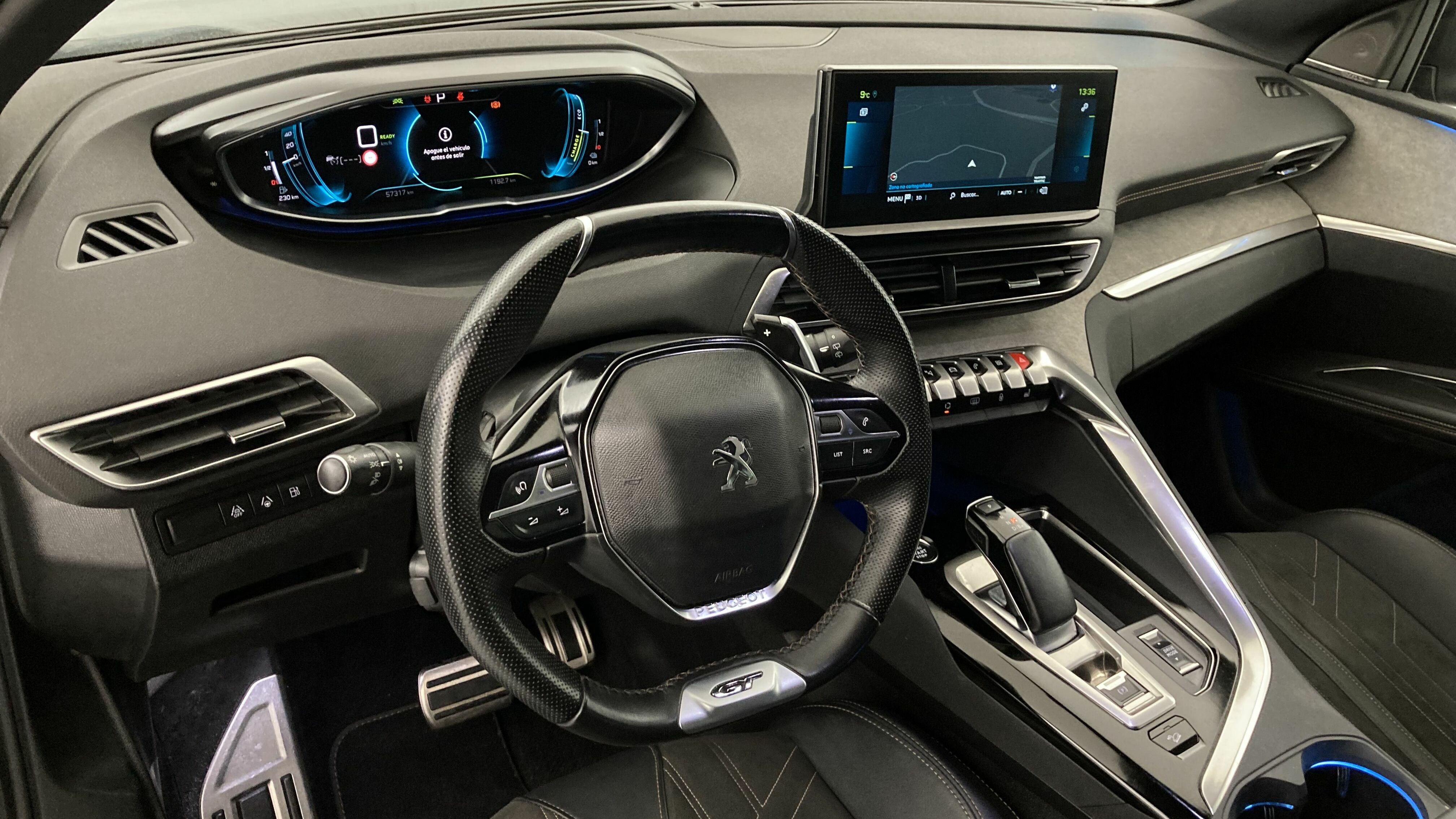 peugeot 3008 gt pack 1.6 HYBRID 300 EAT PHEV 2022 negro perla nera 14