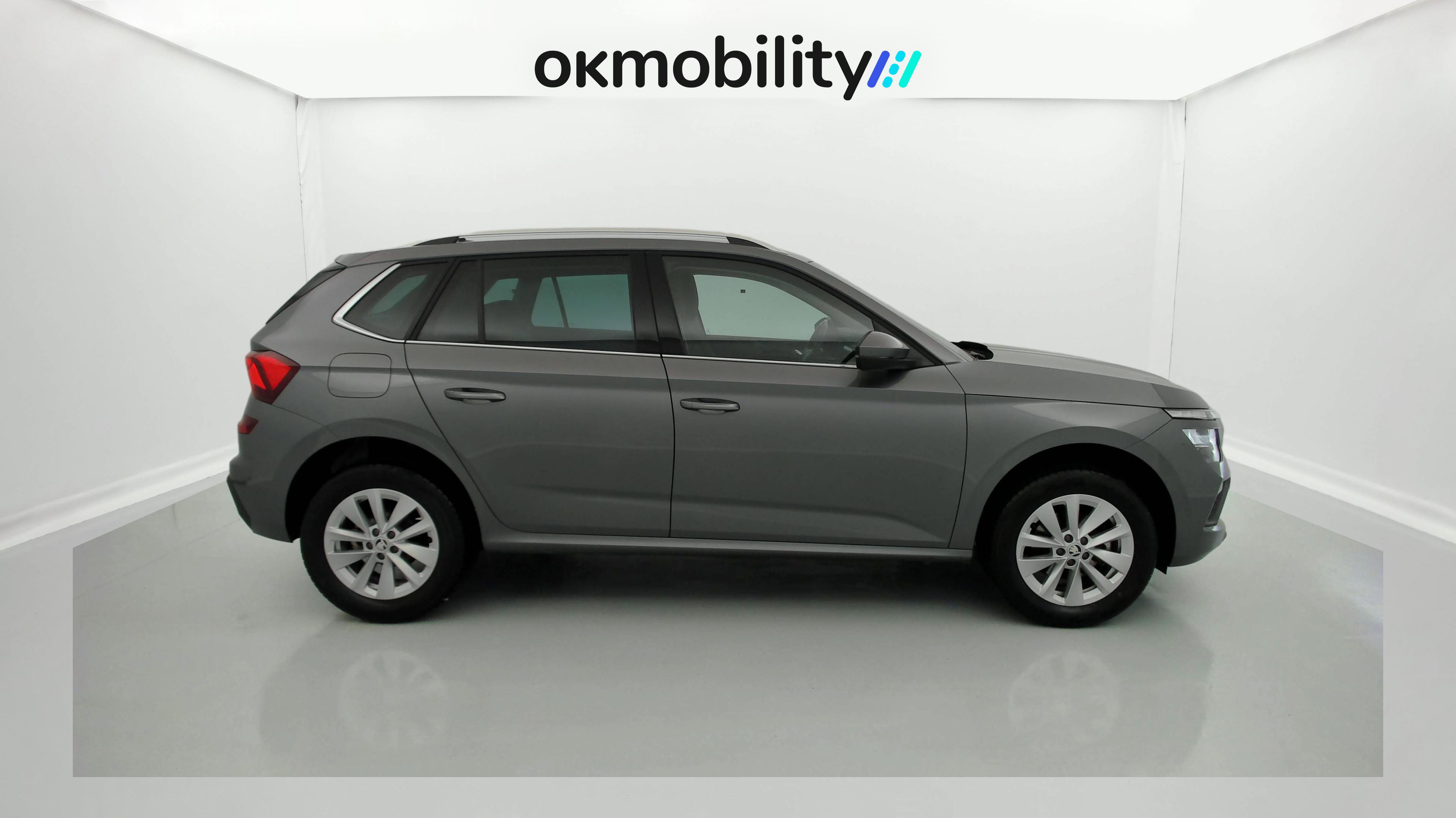 skoda kamiq selection 1.0 TSI 95 2024 gris graphite 3