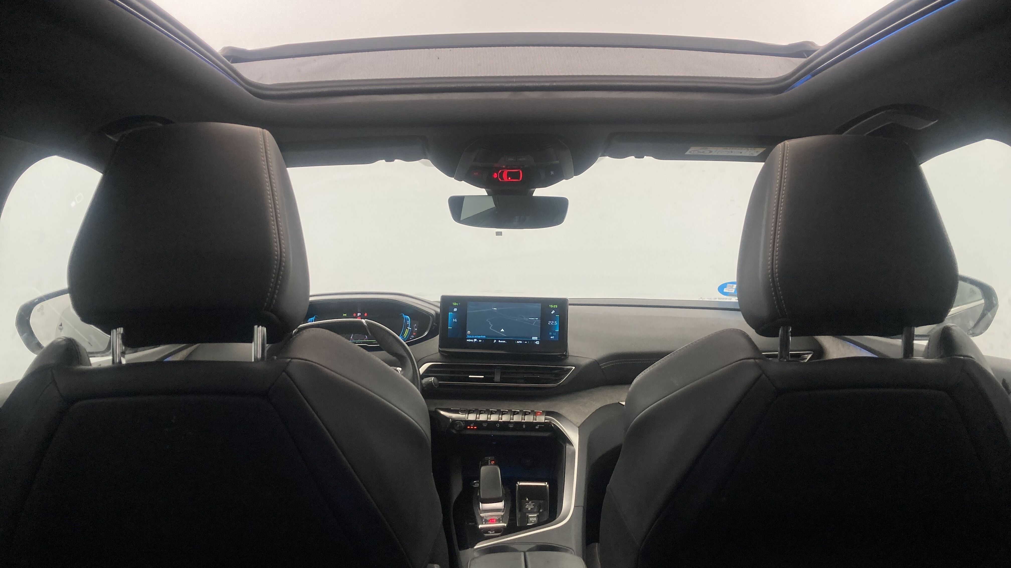 peugeot 3008 gt pack 1.6 HYBRID 300 EAT PHEV 2022 negro perla nera 22