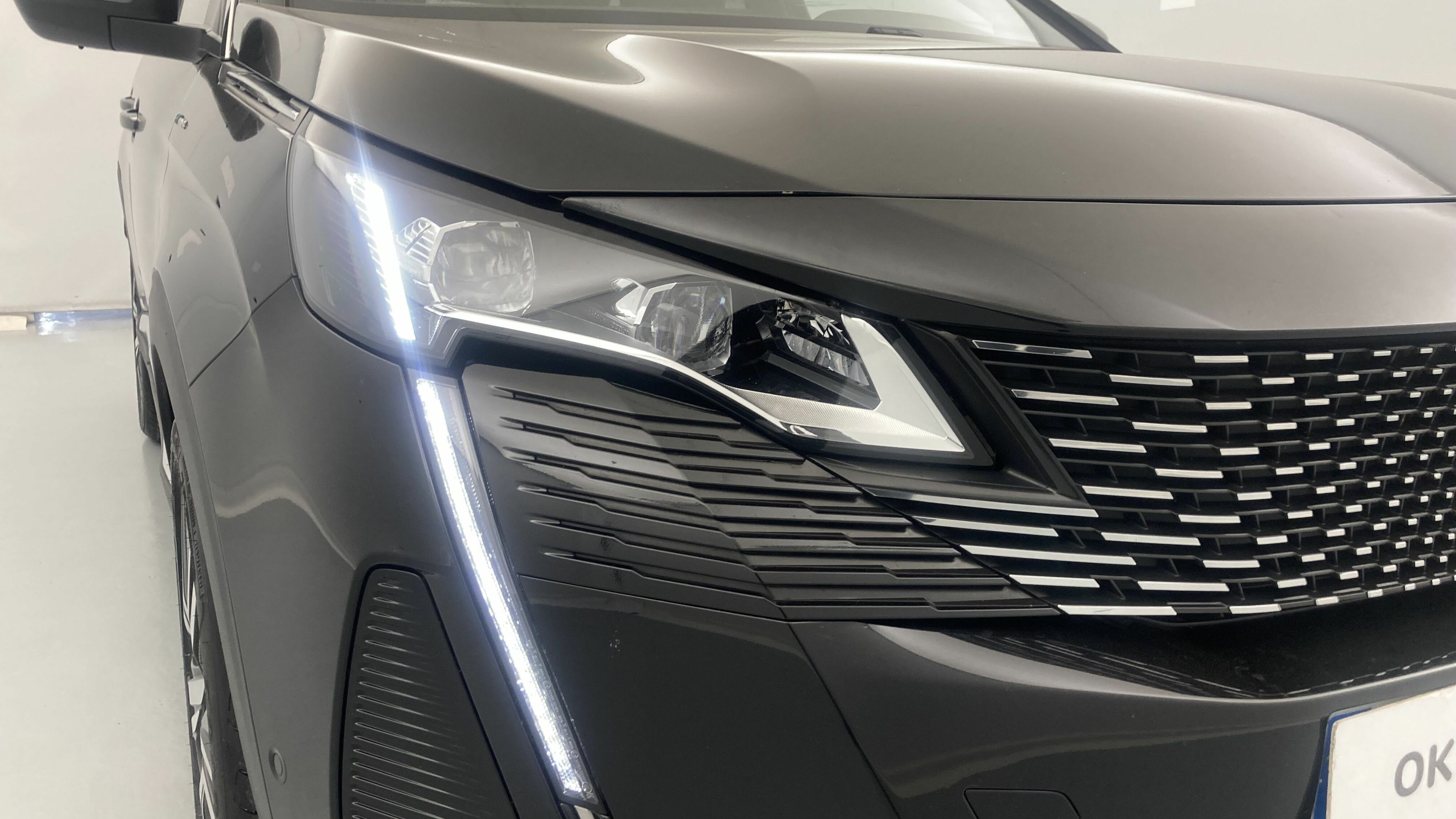 peugeot 3008 gt pack 1.6 HYBRID 300 EAT PHEV 2022 negro perla nera 28