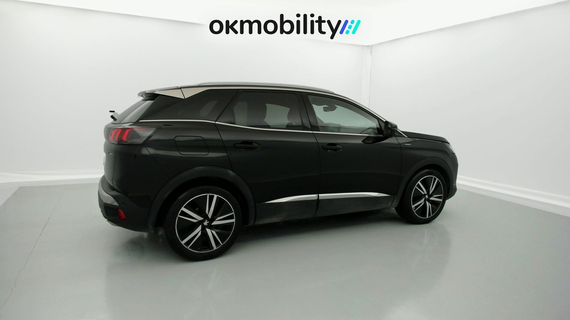peugeot 3008 gt pack 1.6 HYBRID 300 EAT PHEV 2022 negro perla nera 11