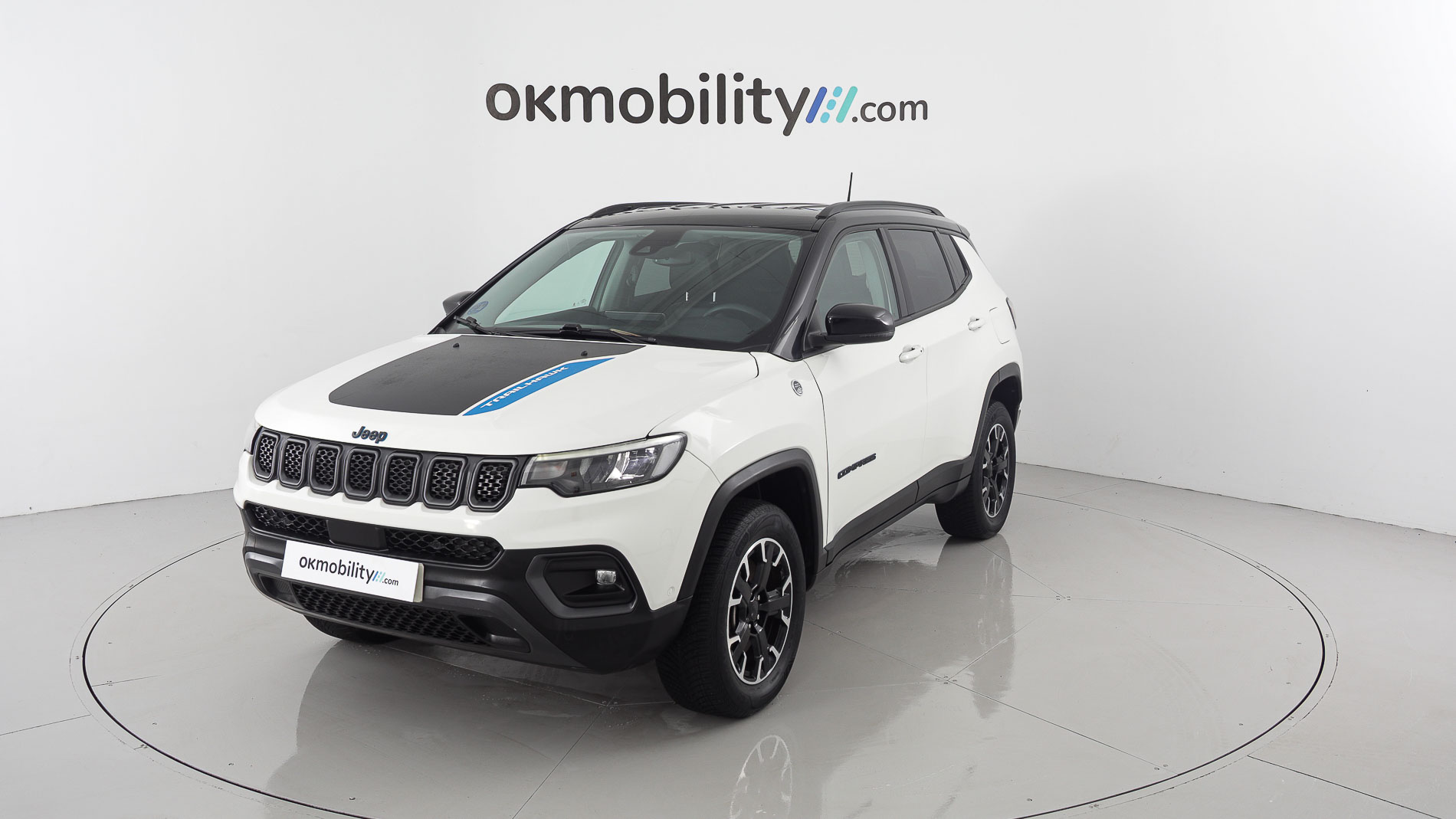 jeep compass trailhawk 1.3 PHEV 240 AWD 2022 blanco alpine + techo negro 1