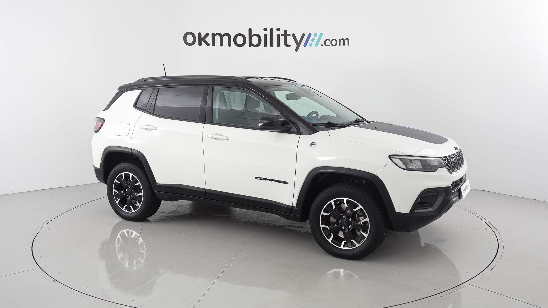 jeep compass trailhawk 1.3 PHEV 240 AWD 2022 blanco alpine + techo negro 2