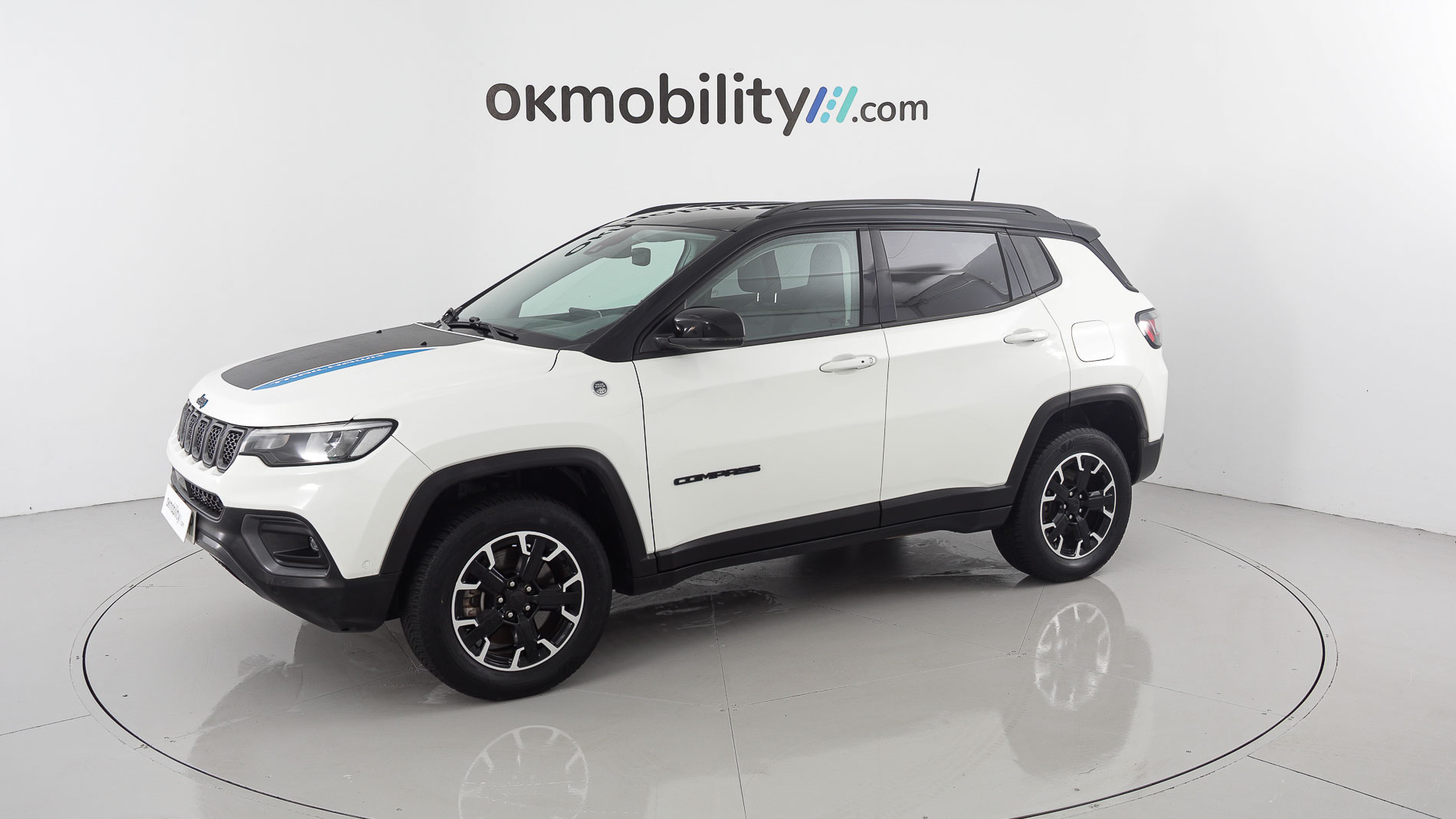 jeep compass trailhawk 1.3 PHEV 240 AWD 2022 blanco alpine + techo negro 5