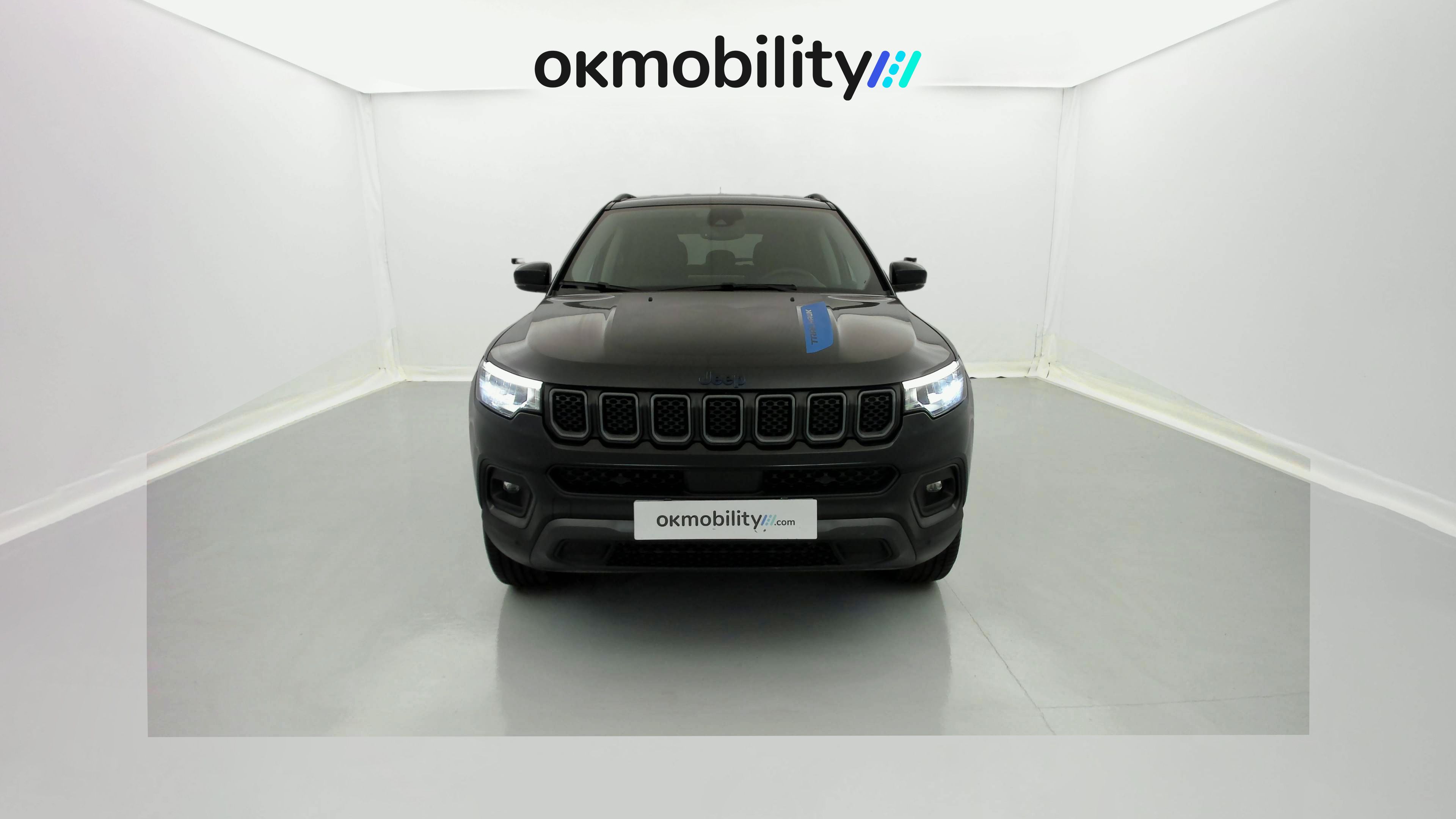 jeep compass trailhawk 1.3 PHEV 240 AWD 2022 negro sólido 1
