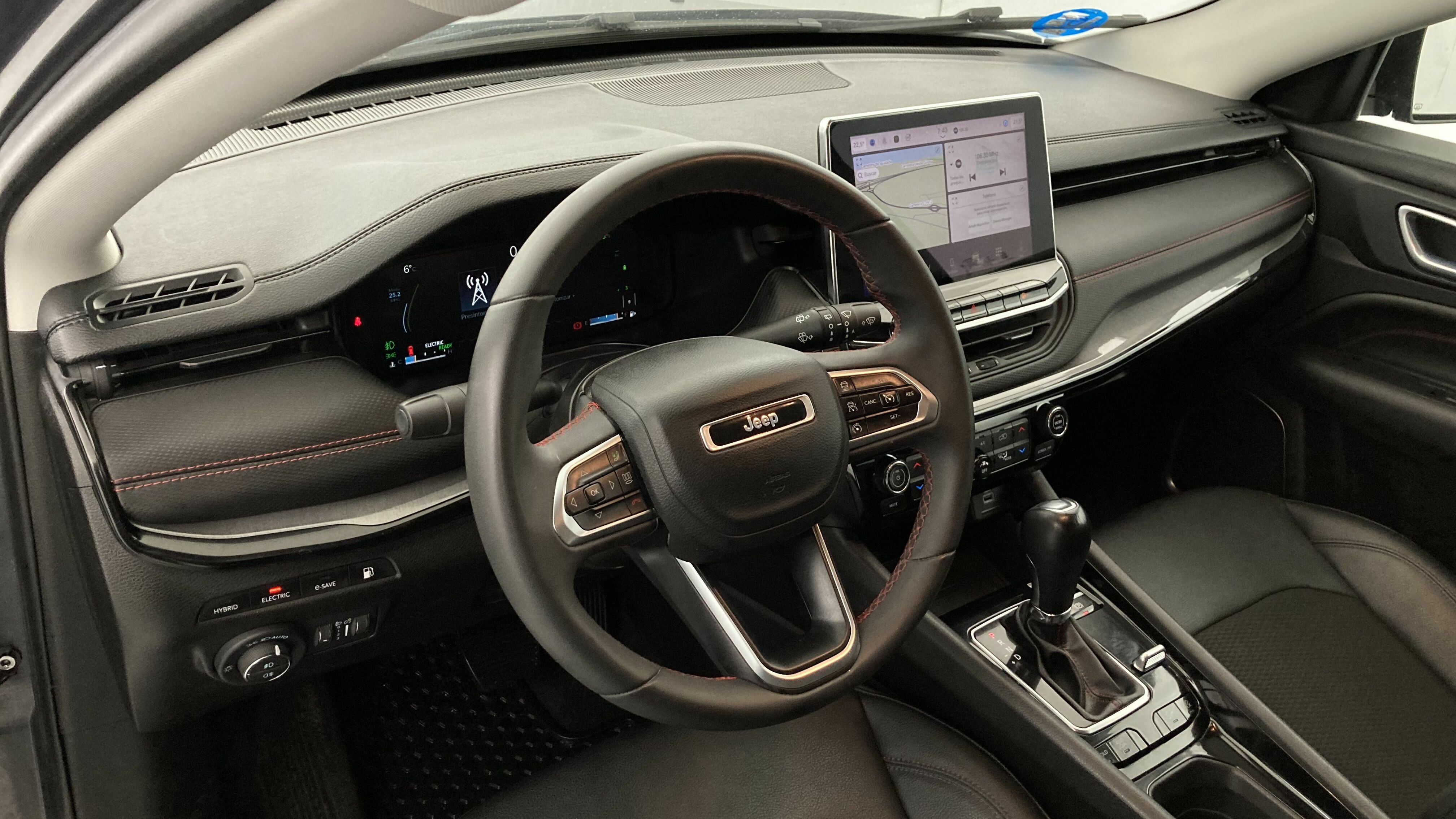 jeep compass trailhawk 1.3 PHEV 240 AWD 2022 gris grafito 16