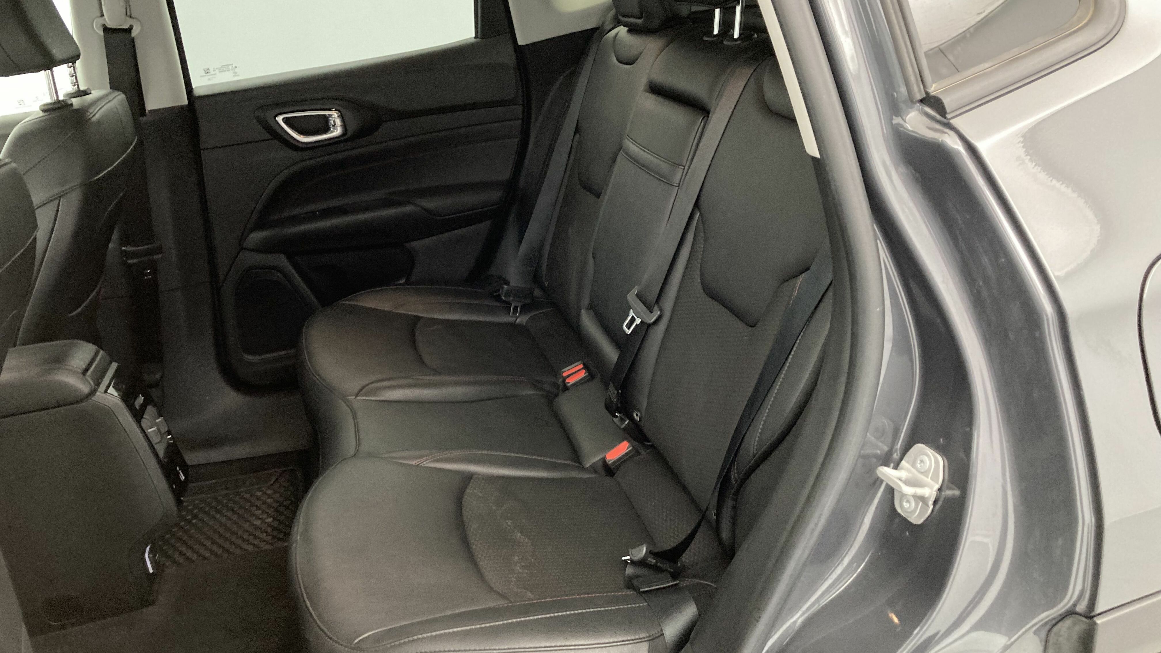 jeep compass trailhawk 1.3 PHEV 240 AWD 2022 gris grafito 22