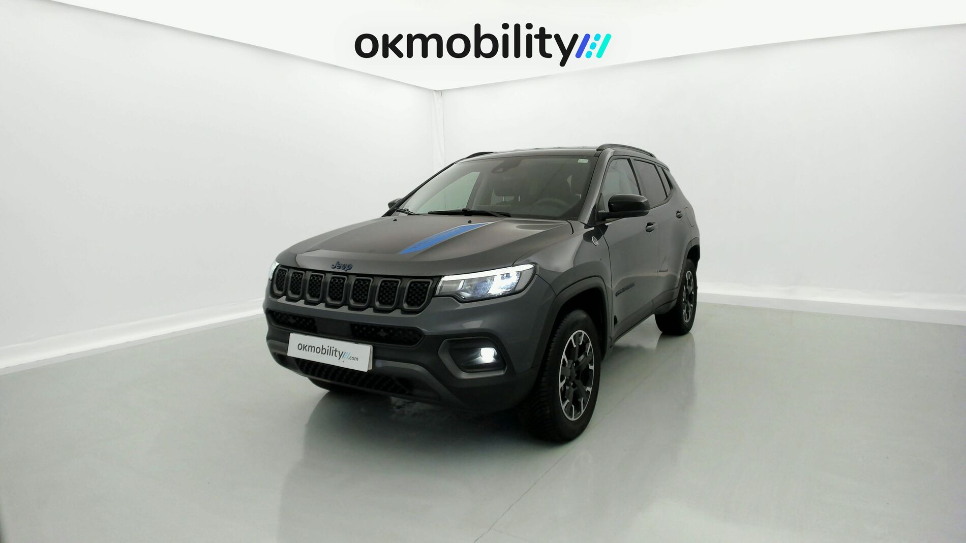 jeep compass trailhawk 1.3 PHEV 240 AWD 2022 gris grafito 1