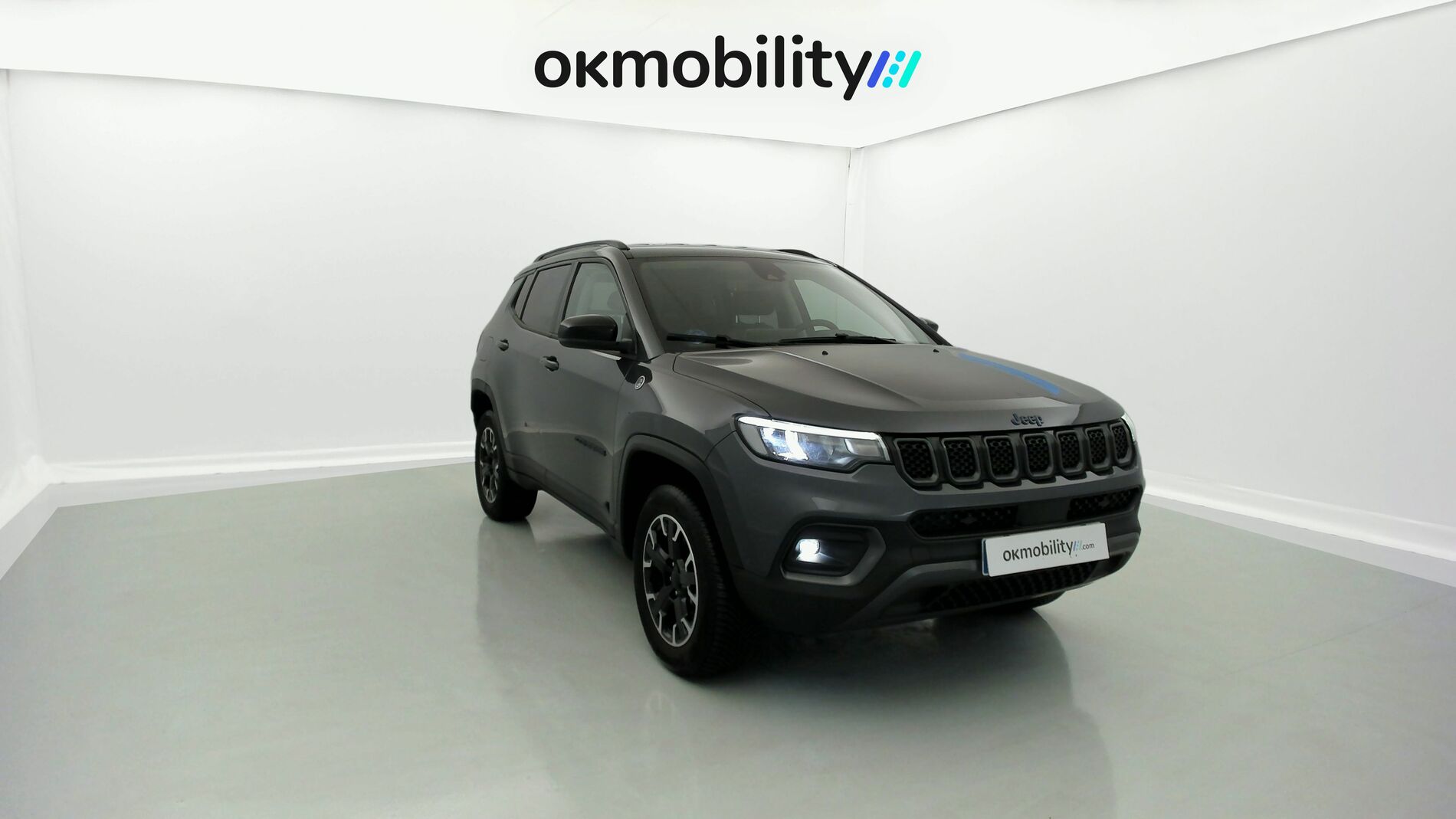 jeep compass trailhawk 1.3 PHEV 240 AWD 2022 gris grafito 3