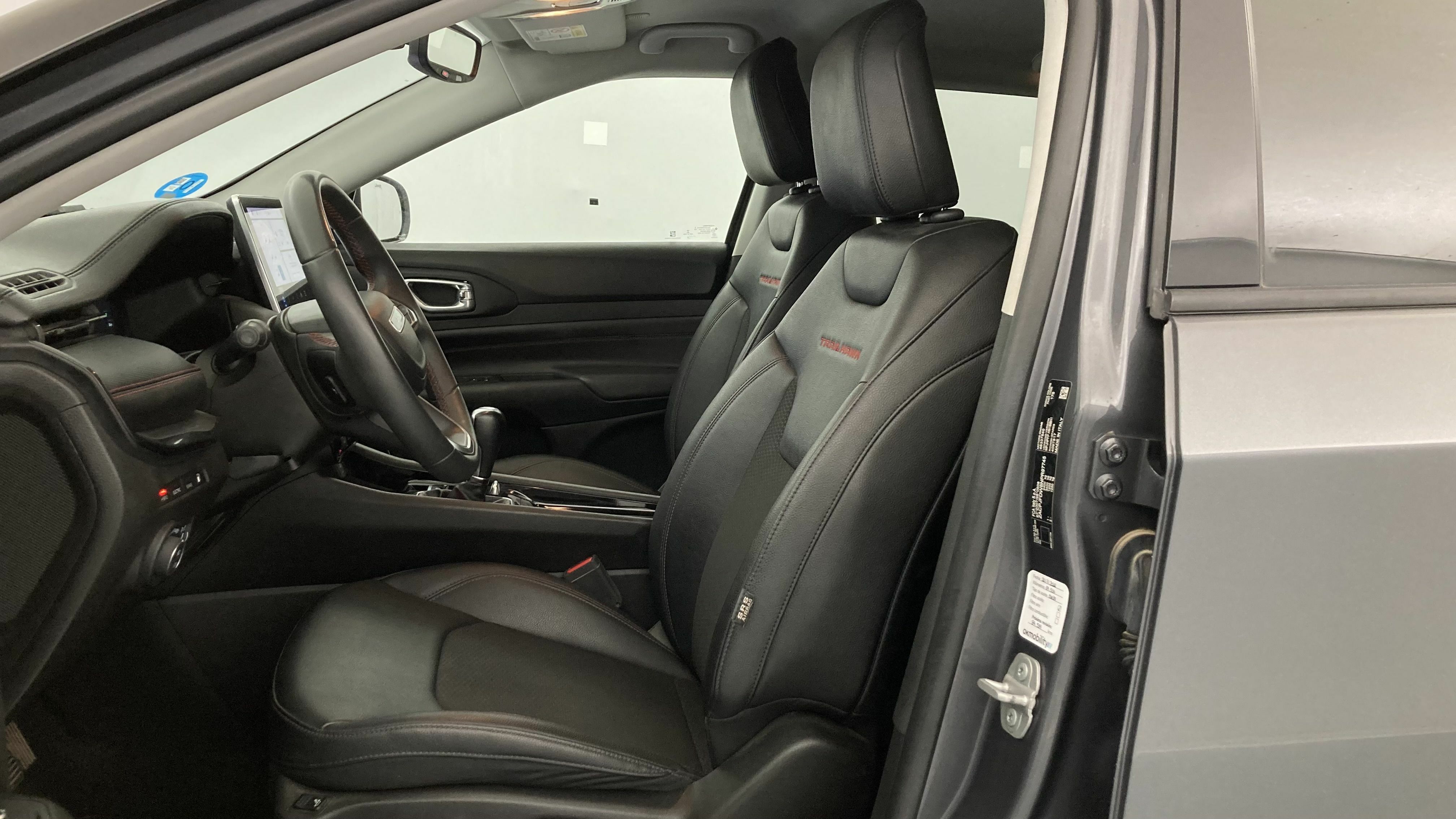 jeep compass trailhawk 1.3 PHEV 240 AWD 2022 graphite gray + techo negro 14