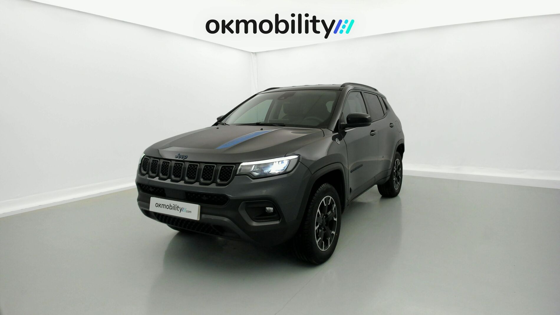 jeep compass trailhawk 1.3 PHEV 240 AWD 2022 graphite gray + techo negro 1