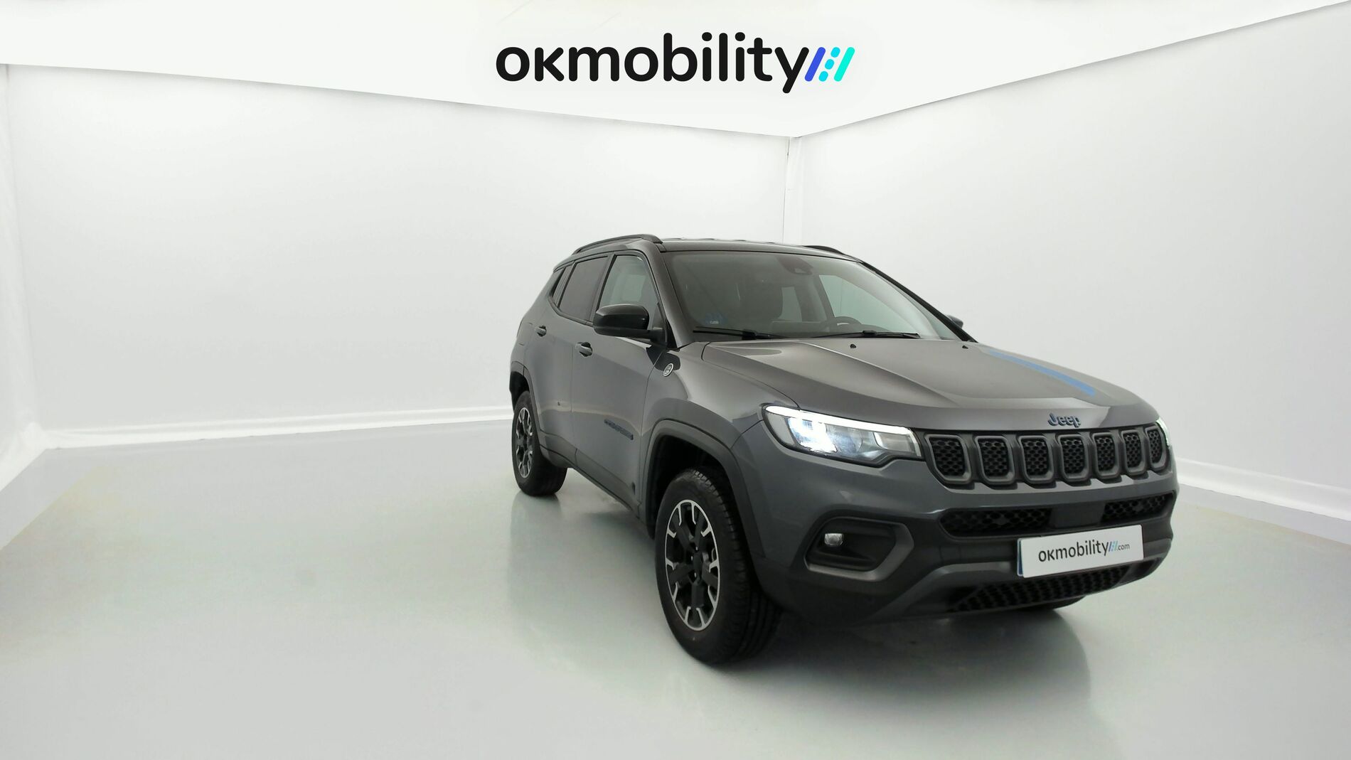 jeep compass trailhawk 1.3 PHEV 240 AWD 2022 graphite gray + techo negro 3