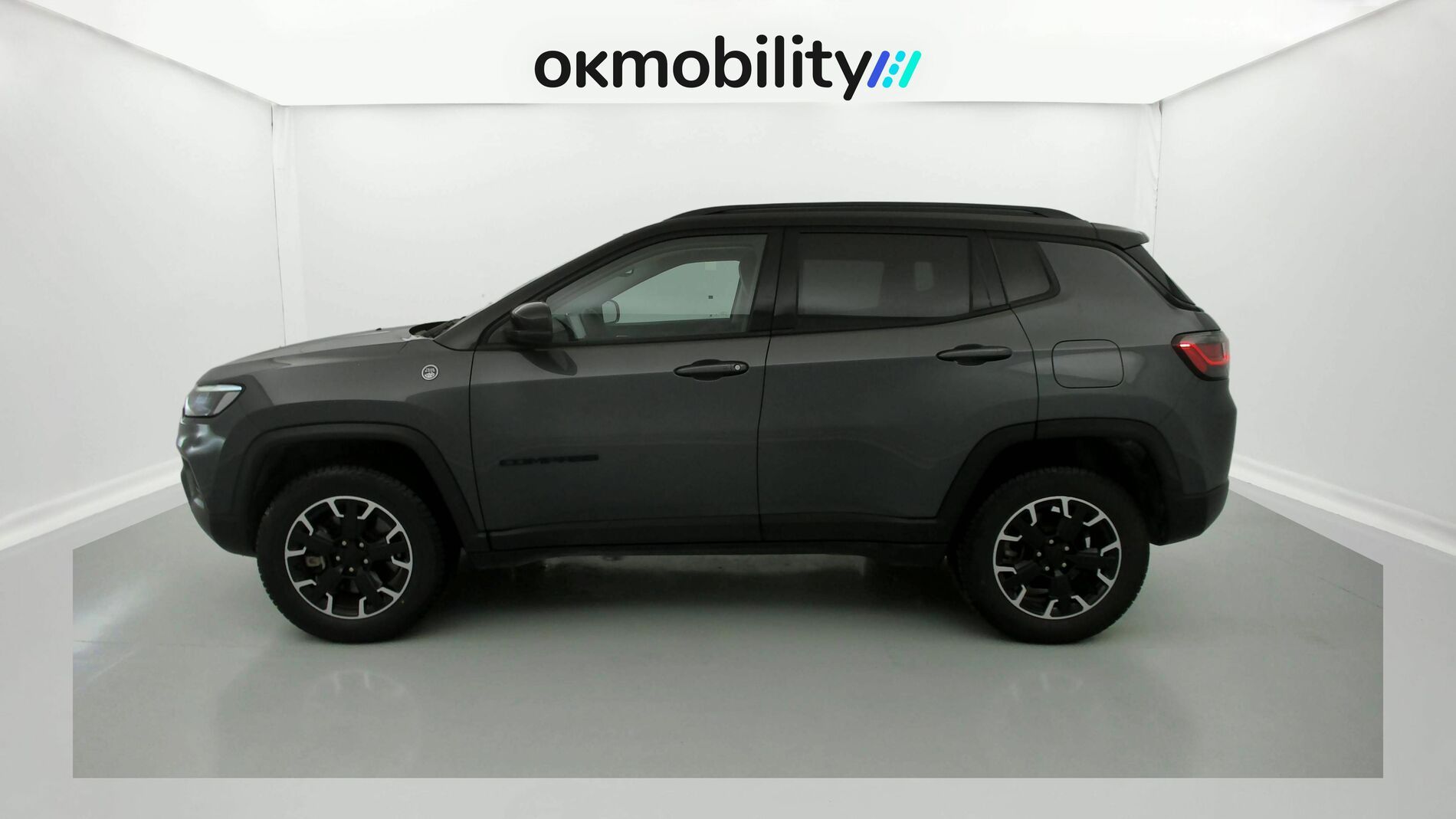 jeep compass trailhawk 1.3 PHEV 240 AWD 2022 graphite gray + techo negro 7
