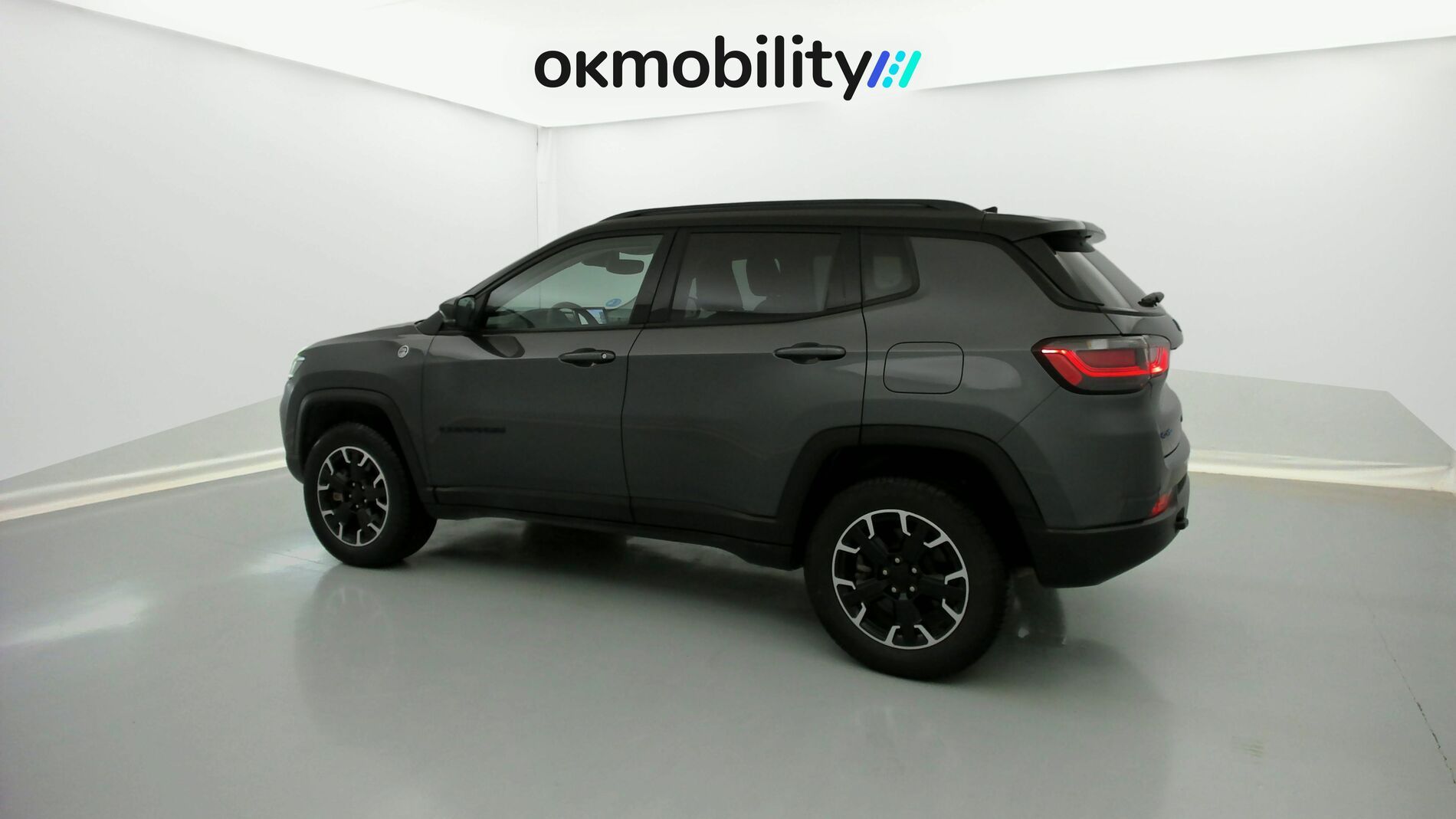 jeep compass trailhawk 1.3 PHEV 240 AWD 2022 graphite gray + techo negro 8