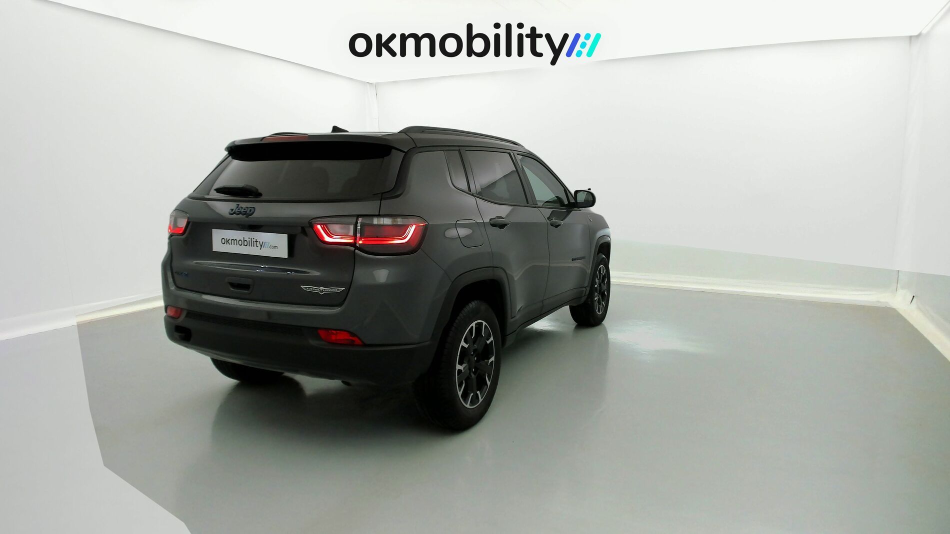 jeep compass trailhawk 1.3 PHEV 240 AWD 2022 graphite gray + techo negro 11