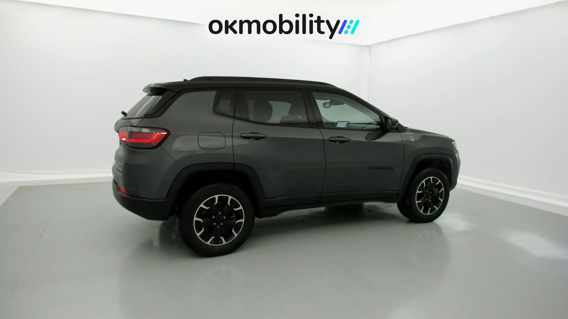 jeep compass trailhawk 1.3 PHEV 240 AWD 2022 graphite gray + techo negro 12