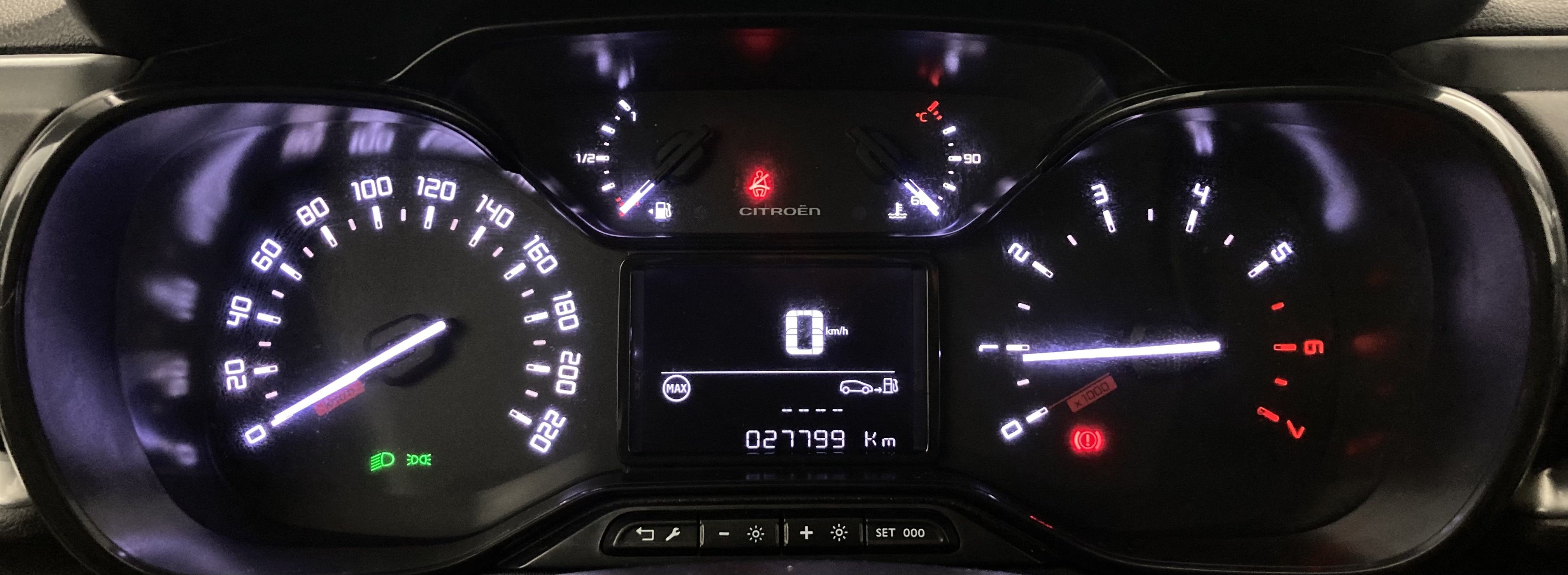 citroen c3 origin max 1.2 PURETECH 83 2024 gris acero / negro 13