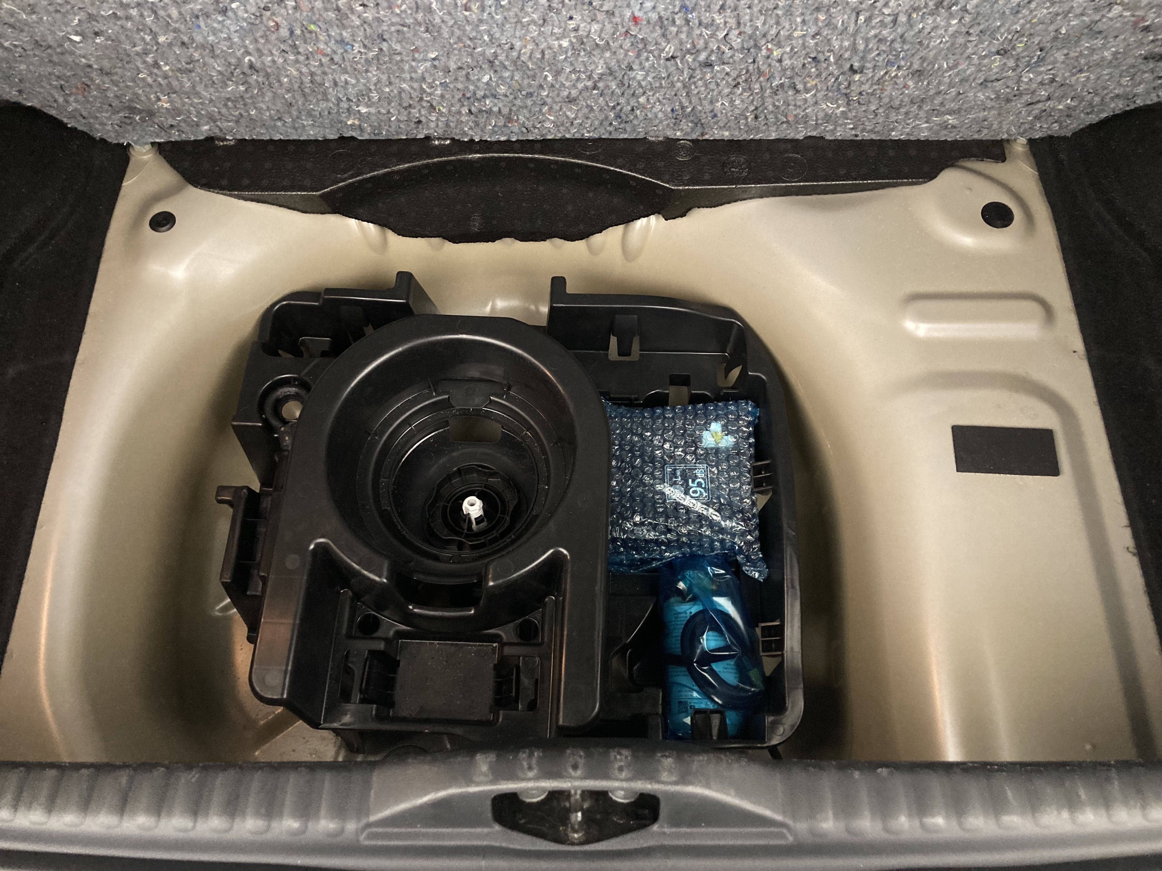 citroen c3 origin max 1.2 PURETECH 83 2024 gris acero / negro 24