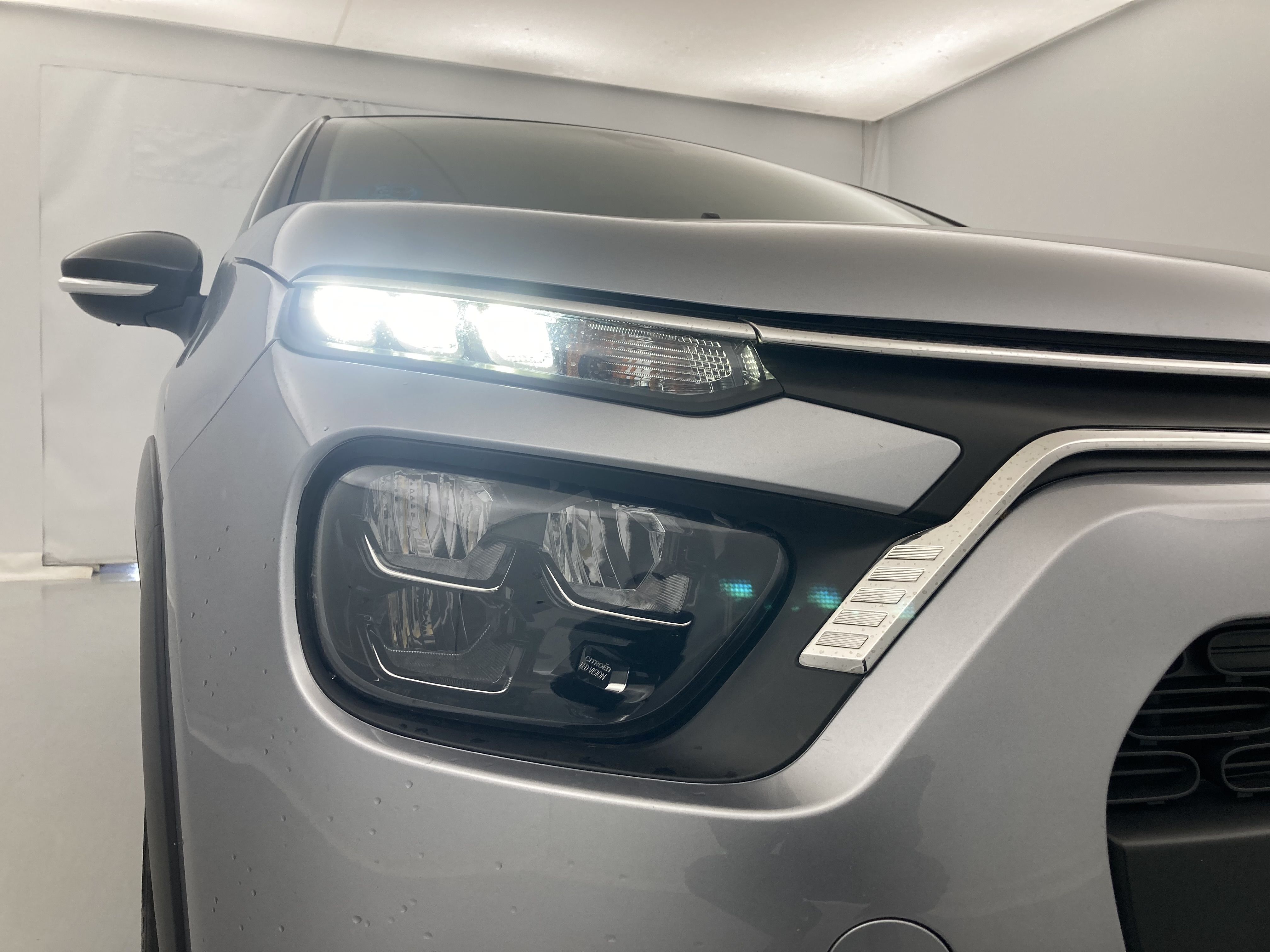 citroen c3 origin max 1.2 PURETECH 83 2024 gris acero / negro 11