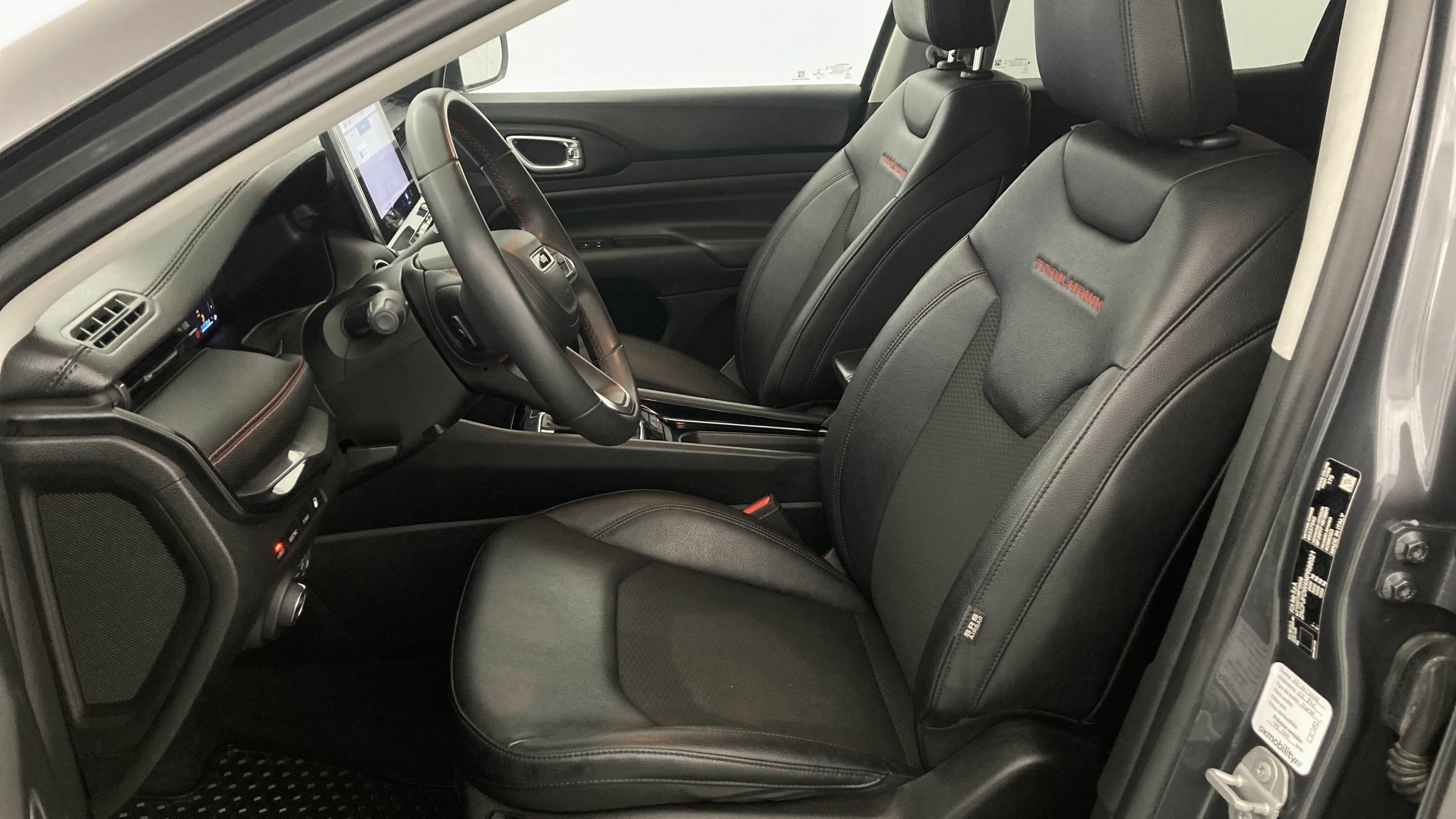 jeep compass trailhawk 1.3 PHEV 240 AWD 2022 graphite gray + techo negro 13