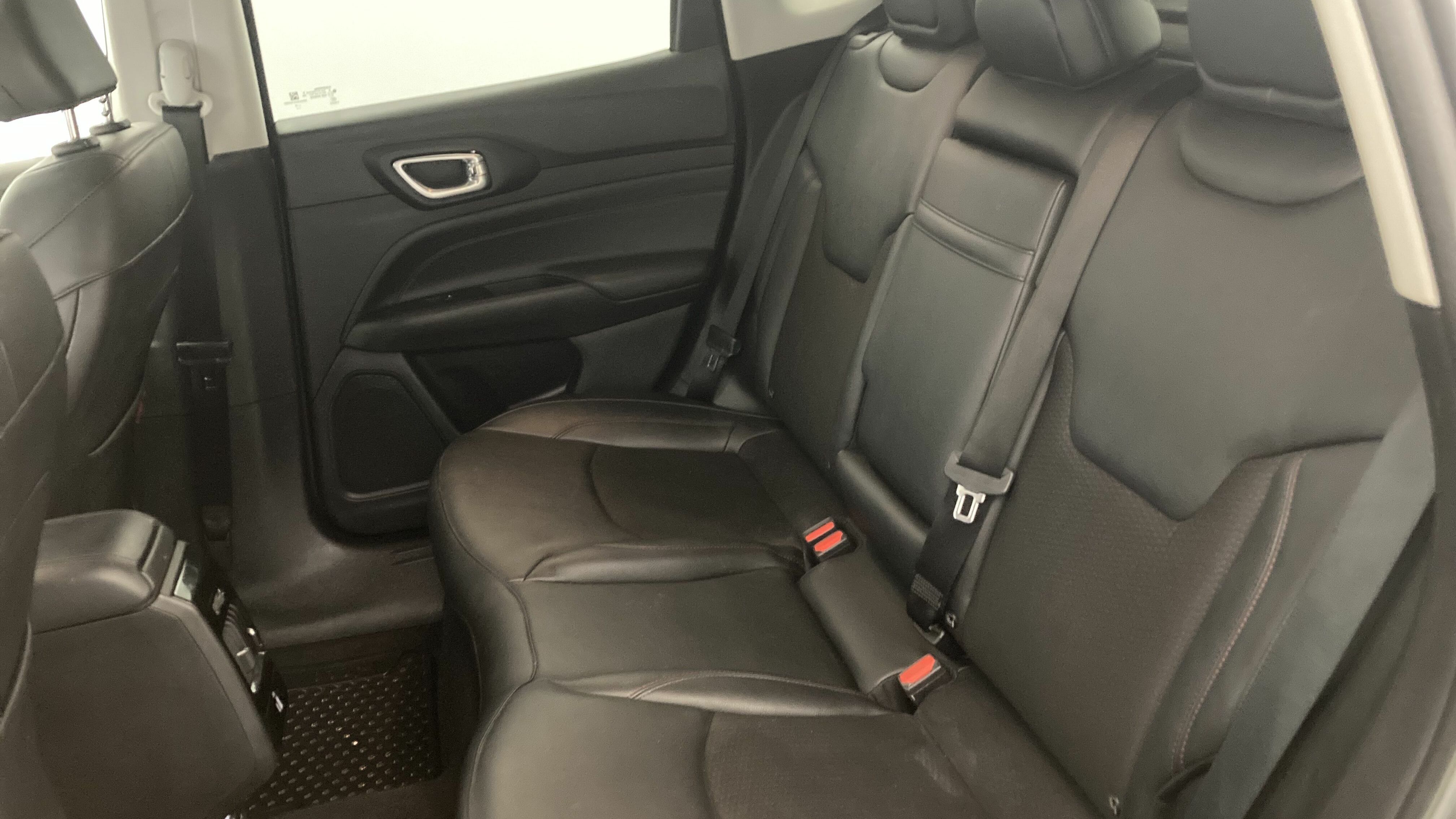 jeep compass trailhawk 1.3 PHEV 240 AWD 2022 graphite gray + techo negro 20