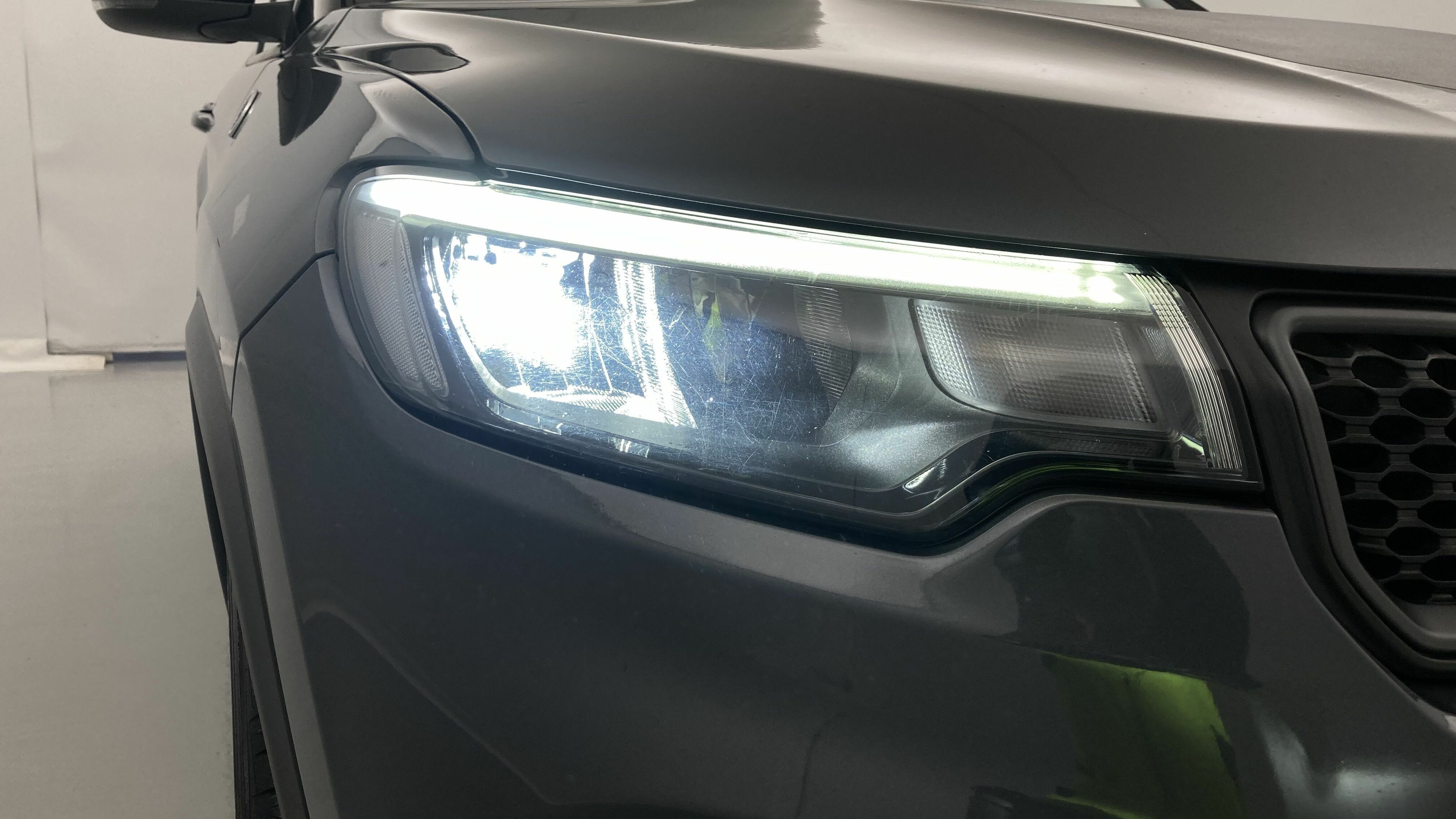 jeep compass trailhawk 1.3 PHEV 240 AWD 2022 graphite gray + techo negro 28