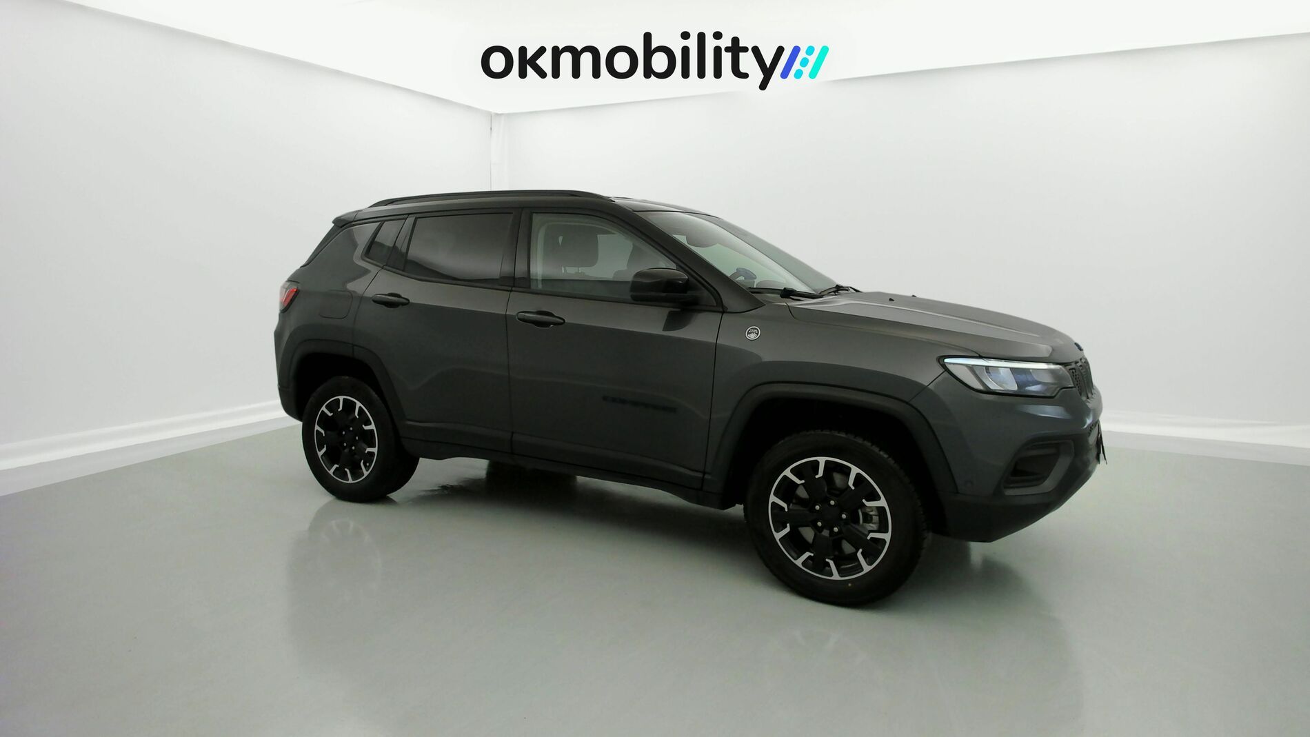 jeep compass trailhawk 1.3 PHEV 240 AWD 2022 graphite gray + techo negro 2