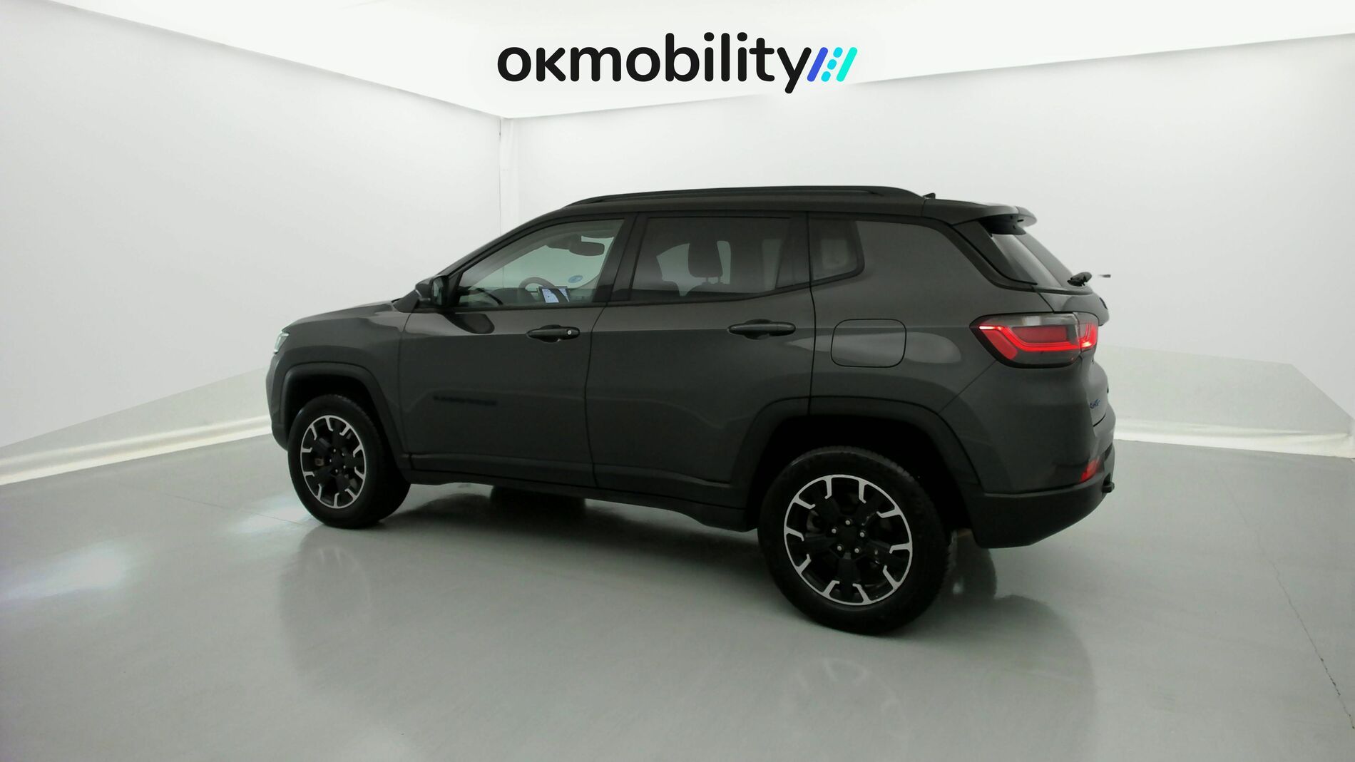 jeep compass trailhawk 1.3 PHEV 240 AWD 2022 graphite gray + techo negro 7