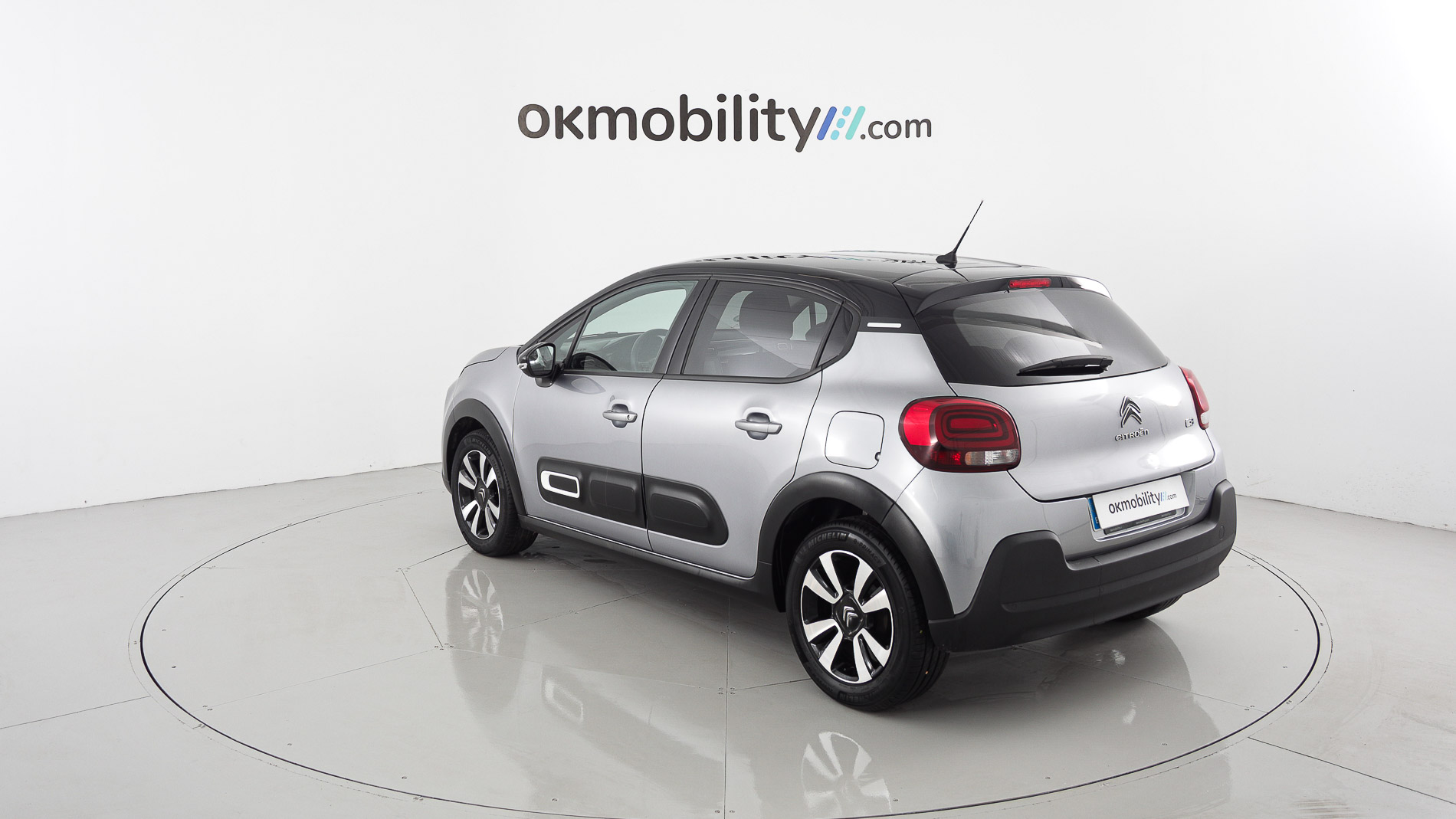 citroen c3 origin max 1.2 PURETECH 83 2024 gris acero / negro 9
