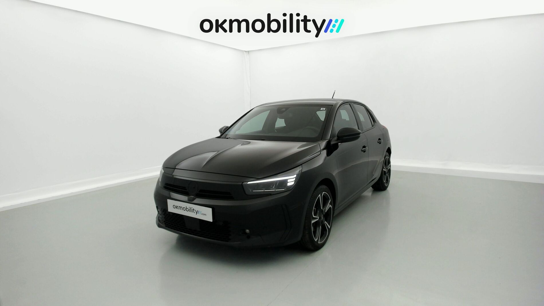 opel corsa gs 1.2T 100 2024 karbon black 1