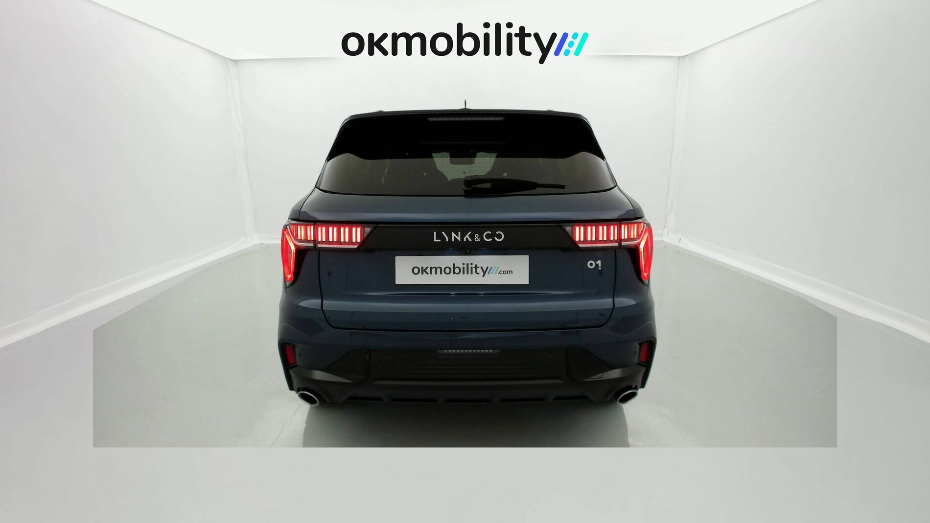 lynk&co 1 nv 1.5 PHEV 261 2022 blue 10