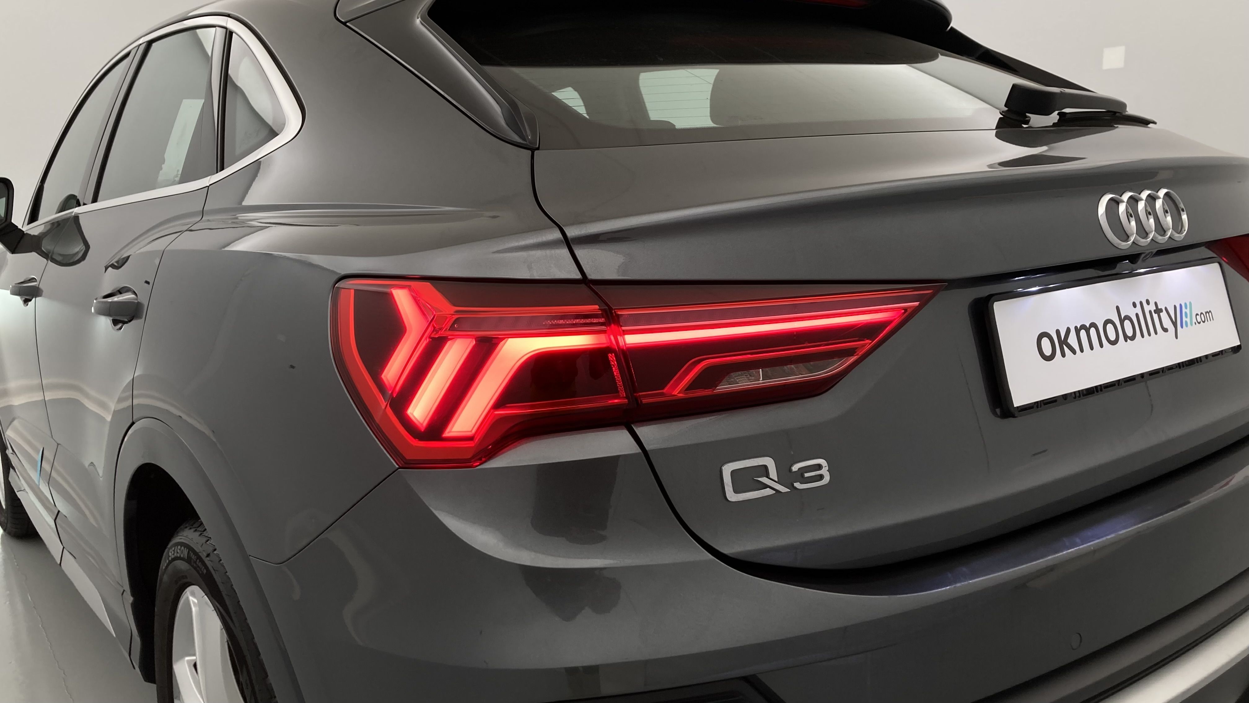 audi q3 sportback s line 35 TDI 150 STRONIC 2023 daytonagrau 15